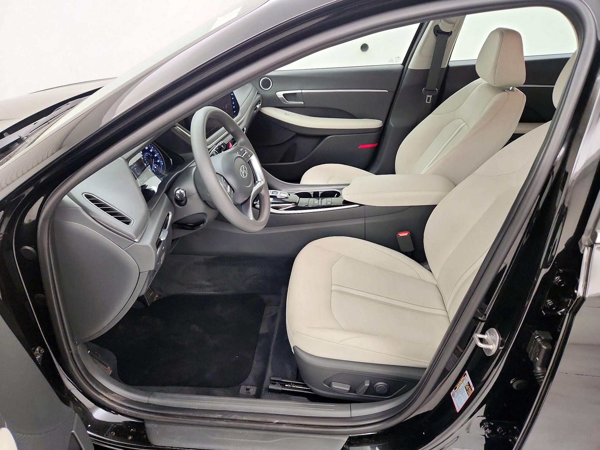 Thumbnail: 2023 Hyundai Sonata - 11