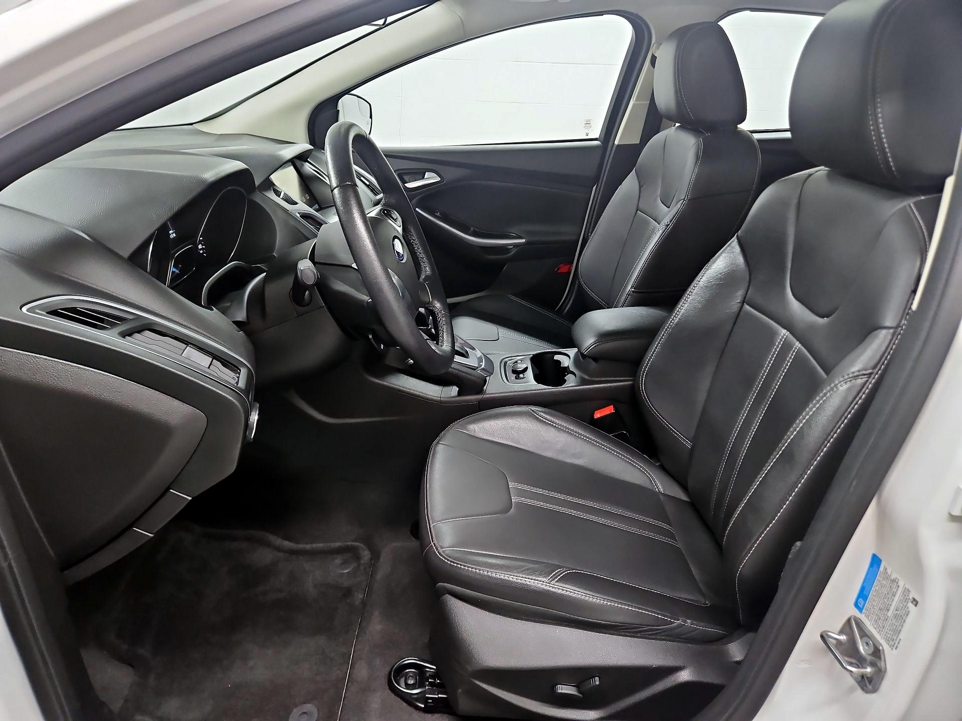 Thumbnail: 2014 Ford Focus - 11