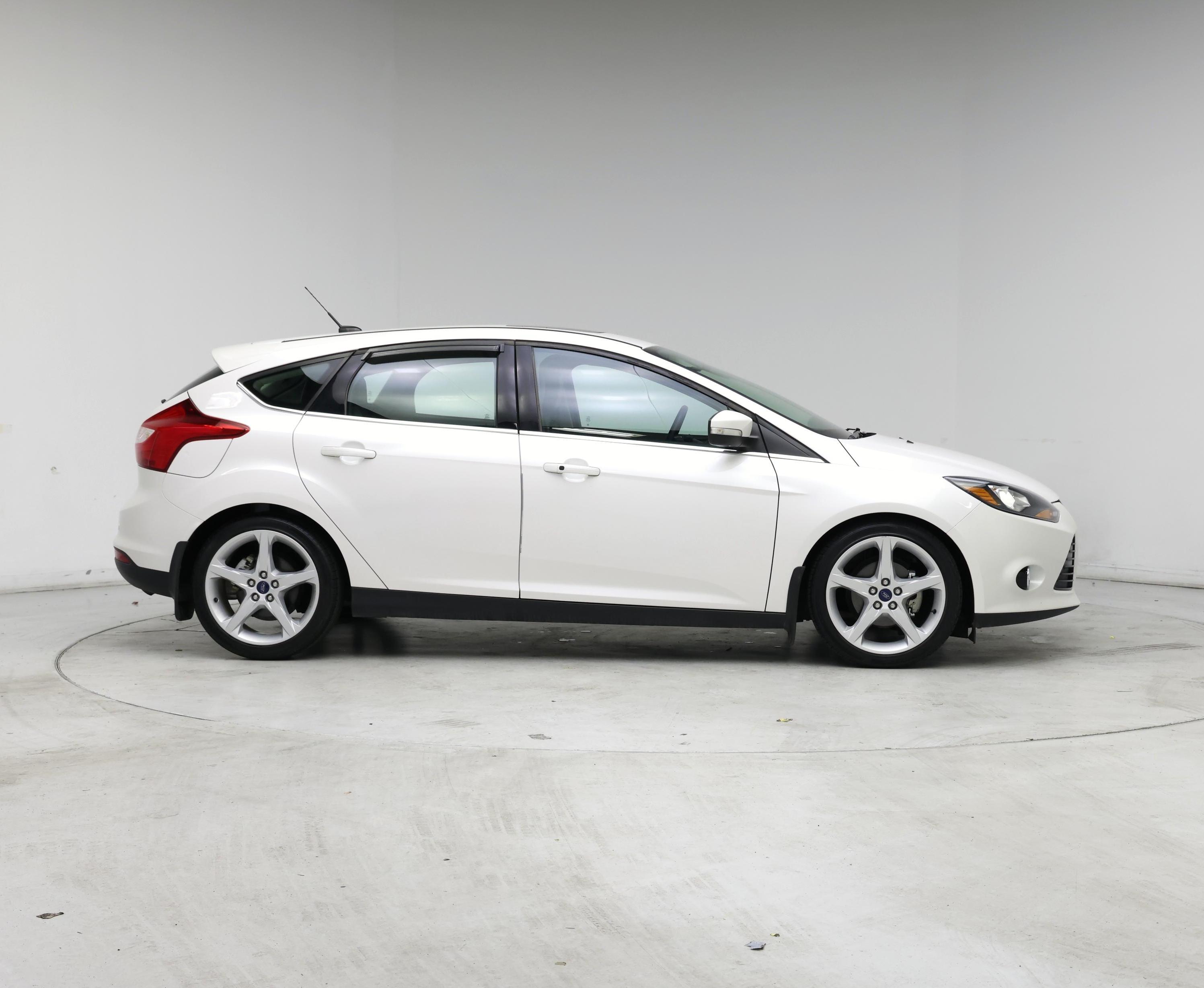 Thumbnail: 2014 Ford Focus - 7
