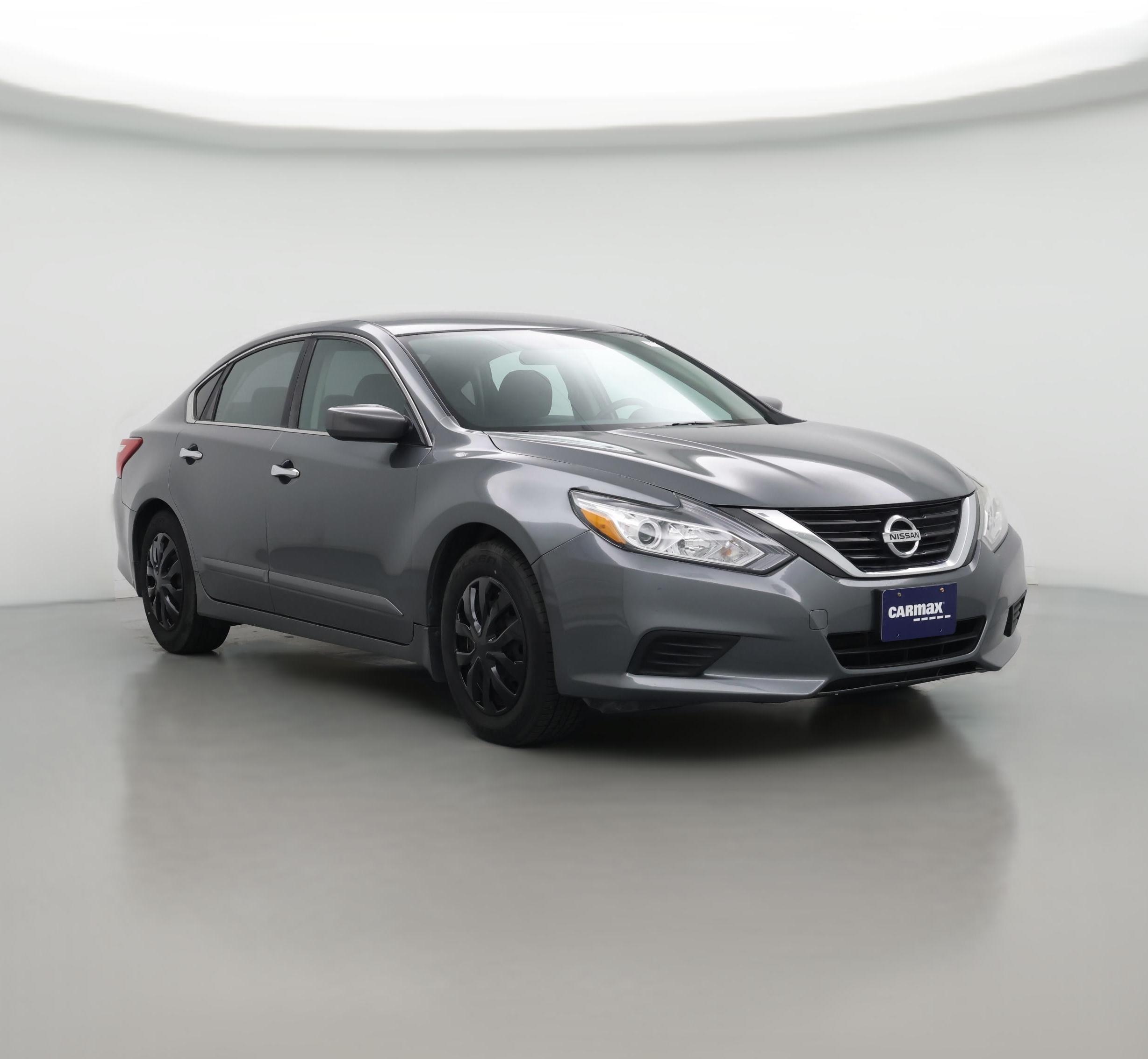 Thumbnail: 2016 Nissan Altima - 1