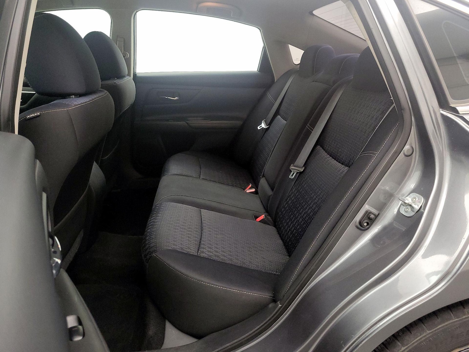 2016 Nissan Altima S - Photo 20