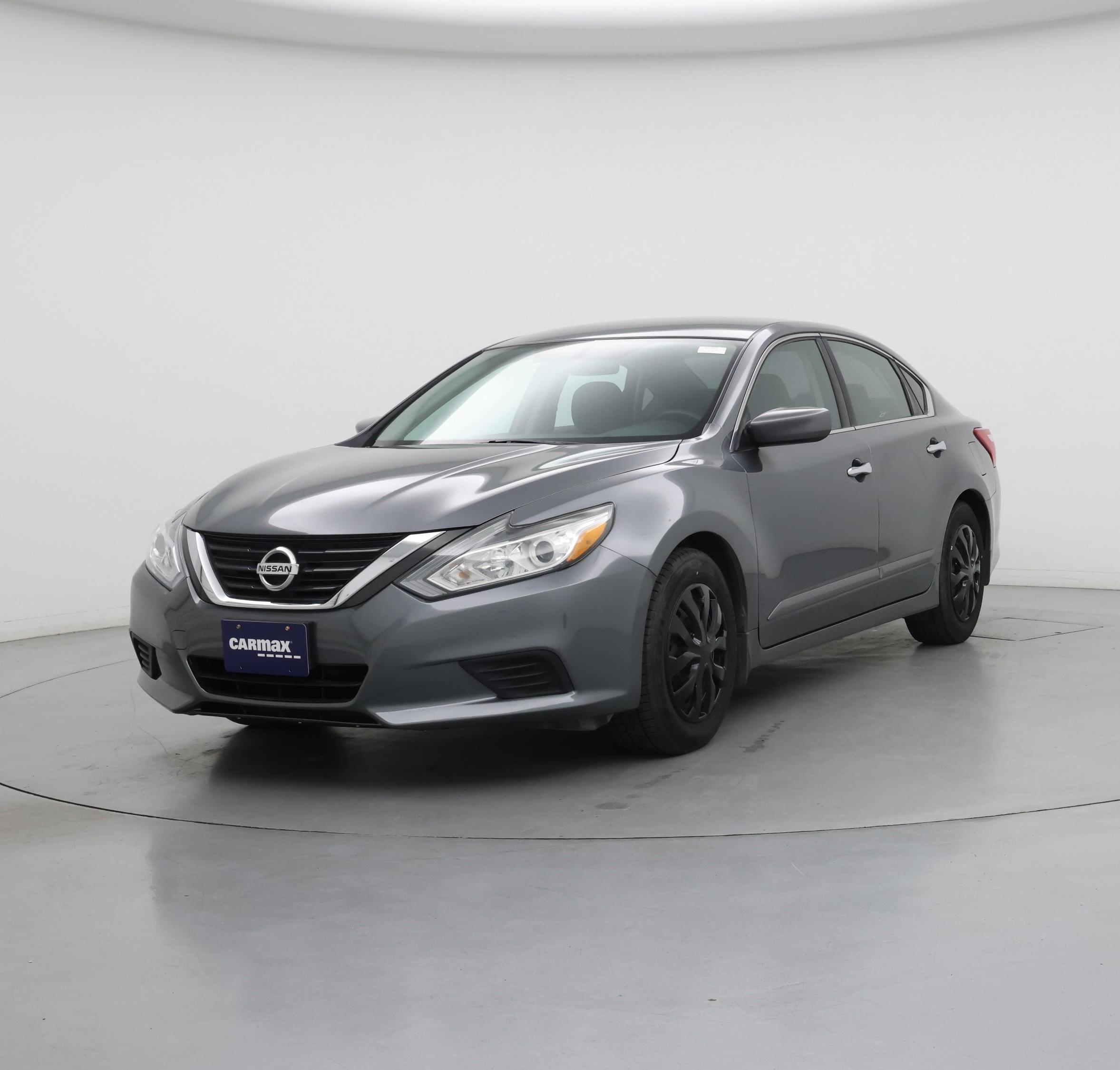 Thumbnail: 2016 Nissan Altima - 4