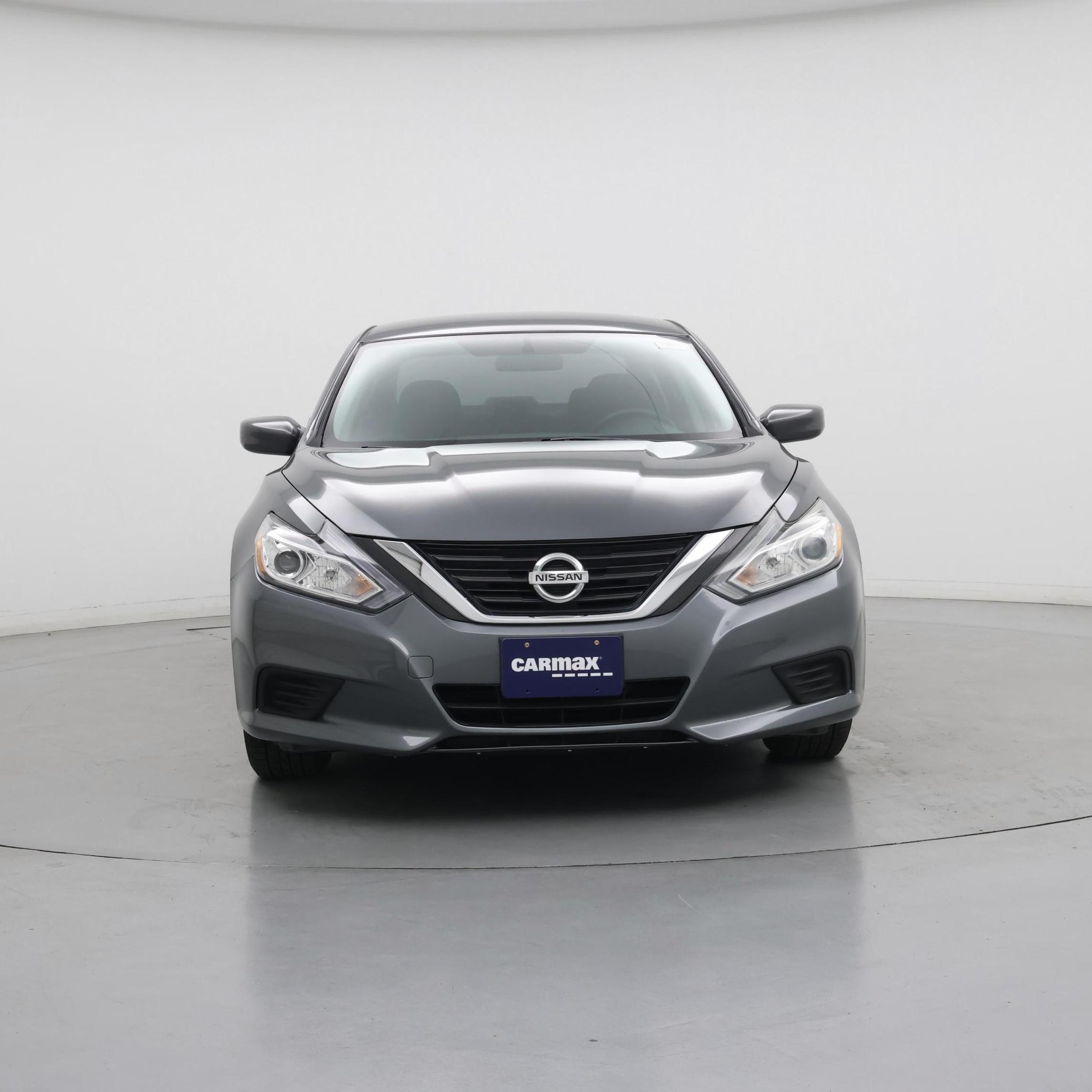 Thumbnail: 2016 Nissan Altima - 5