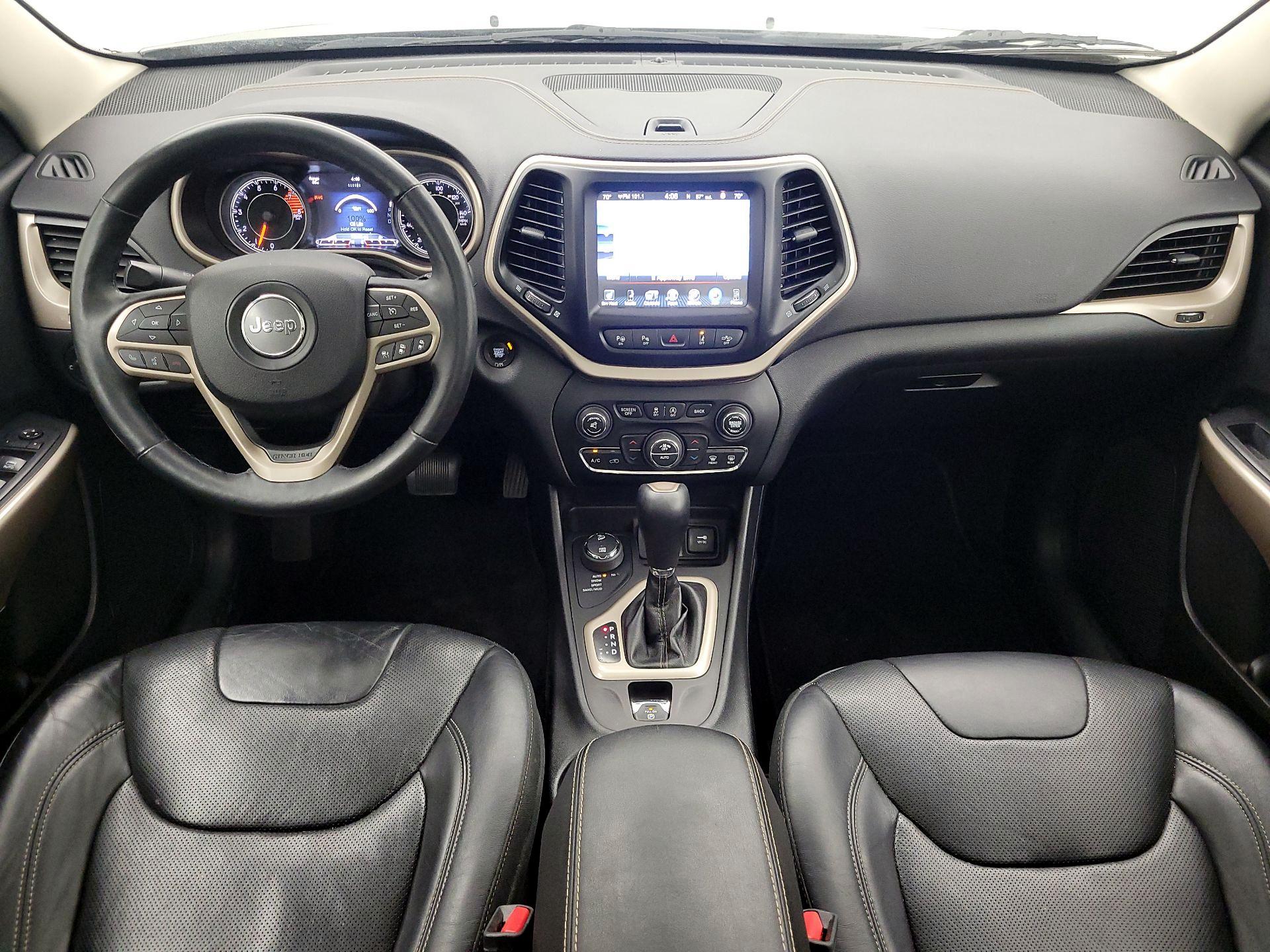 Thumbnail: 2017 Jeep Cherokee - 9