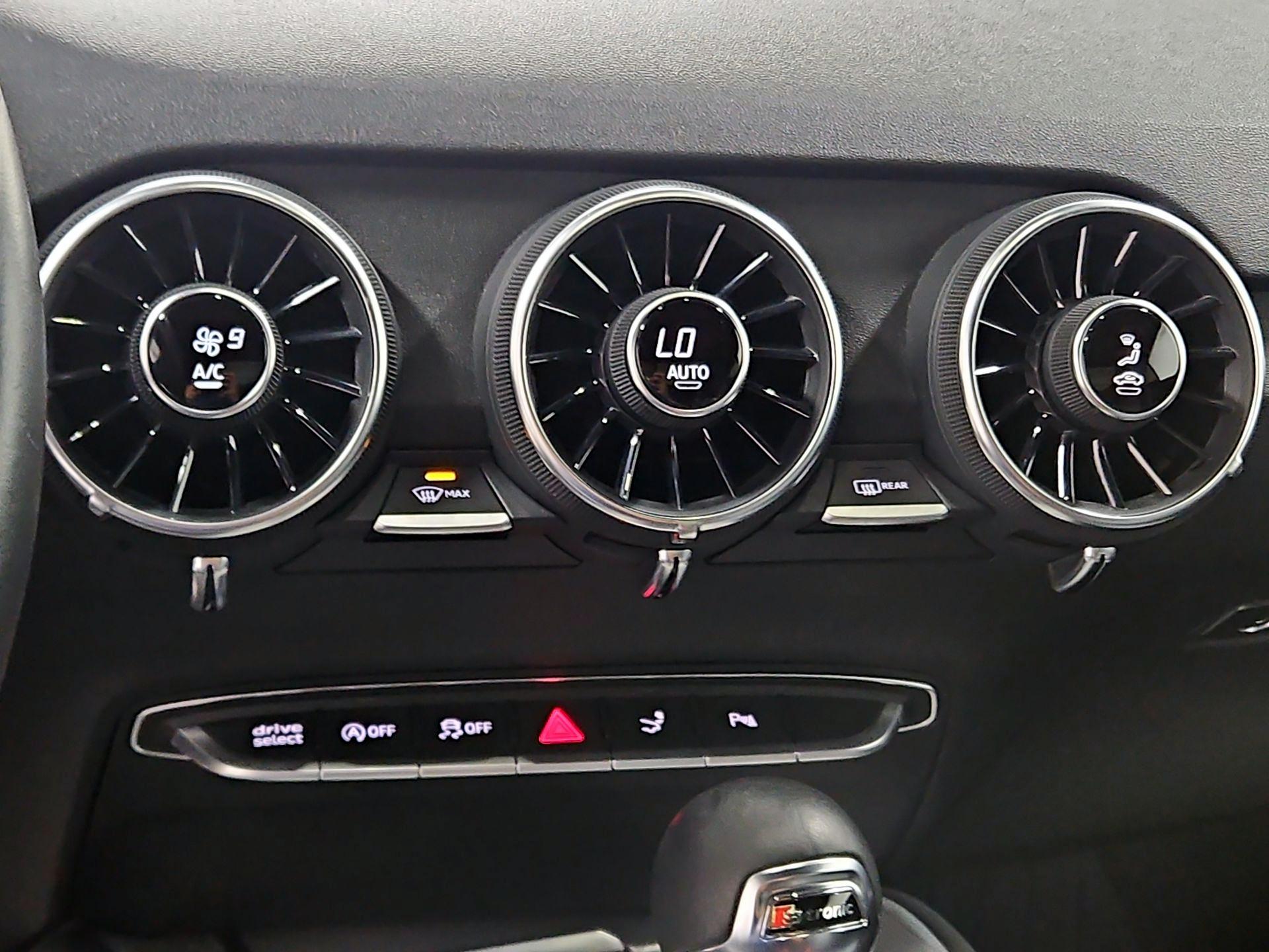 Thumbnail: 2021 Audi TT - 17