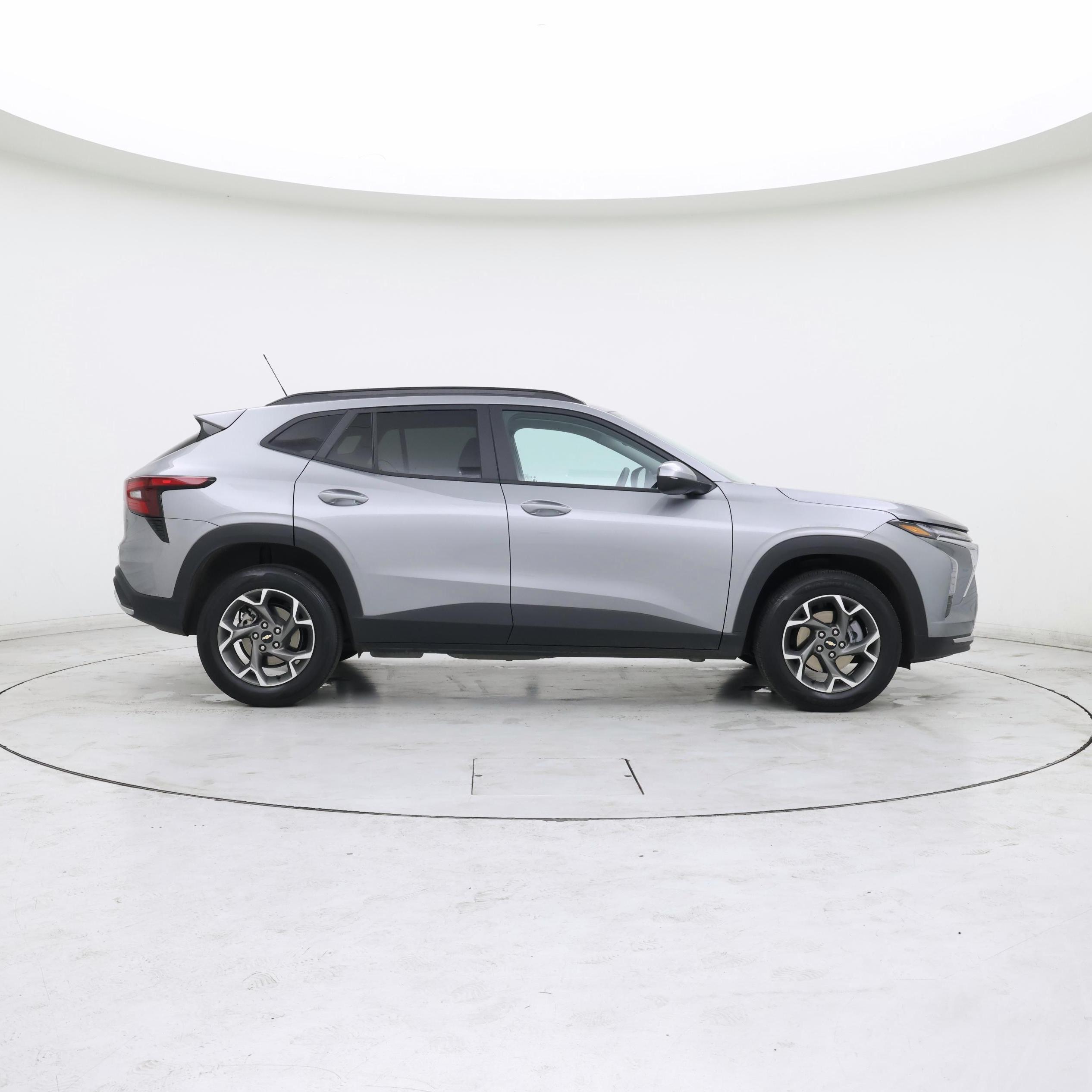 Thumbnail: 2025 Chevrolet Trax - 7