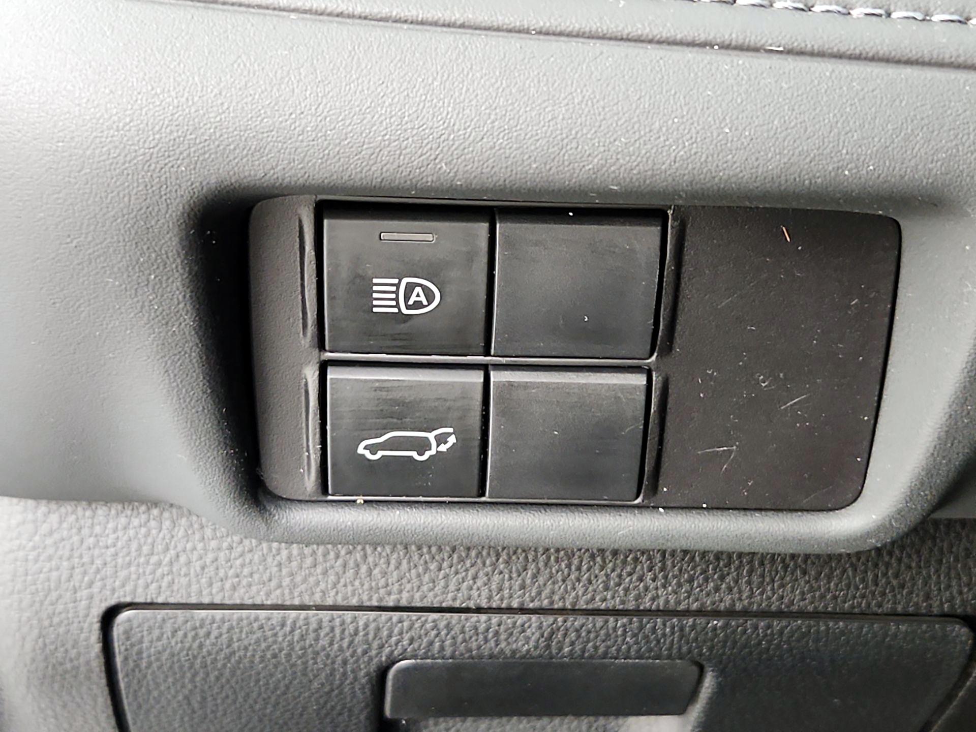 Thumbnail: 2024 Toyota Highlander - 13