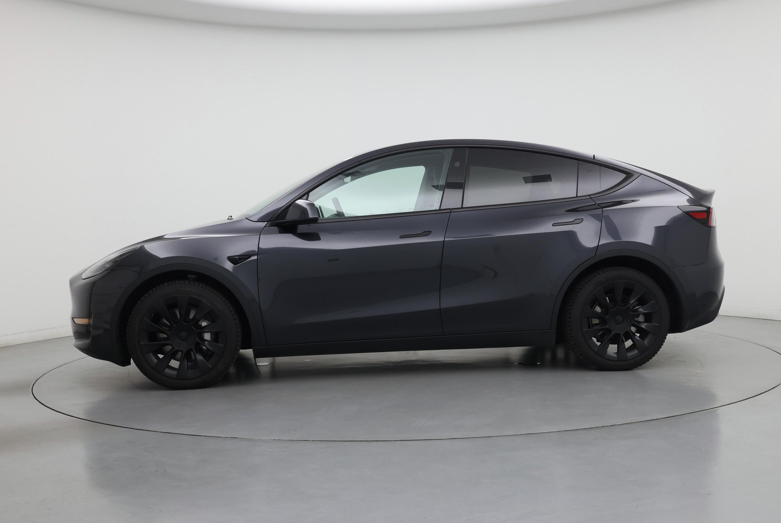 Thumbnail: 2024 Tesla Model Y - 3
