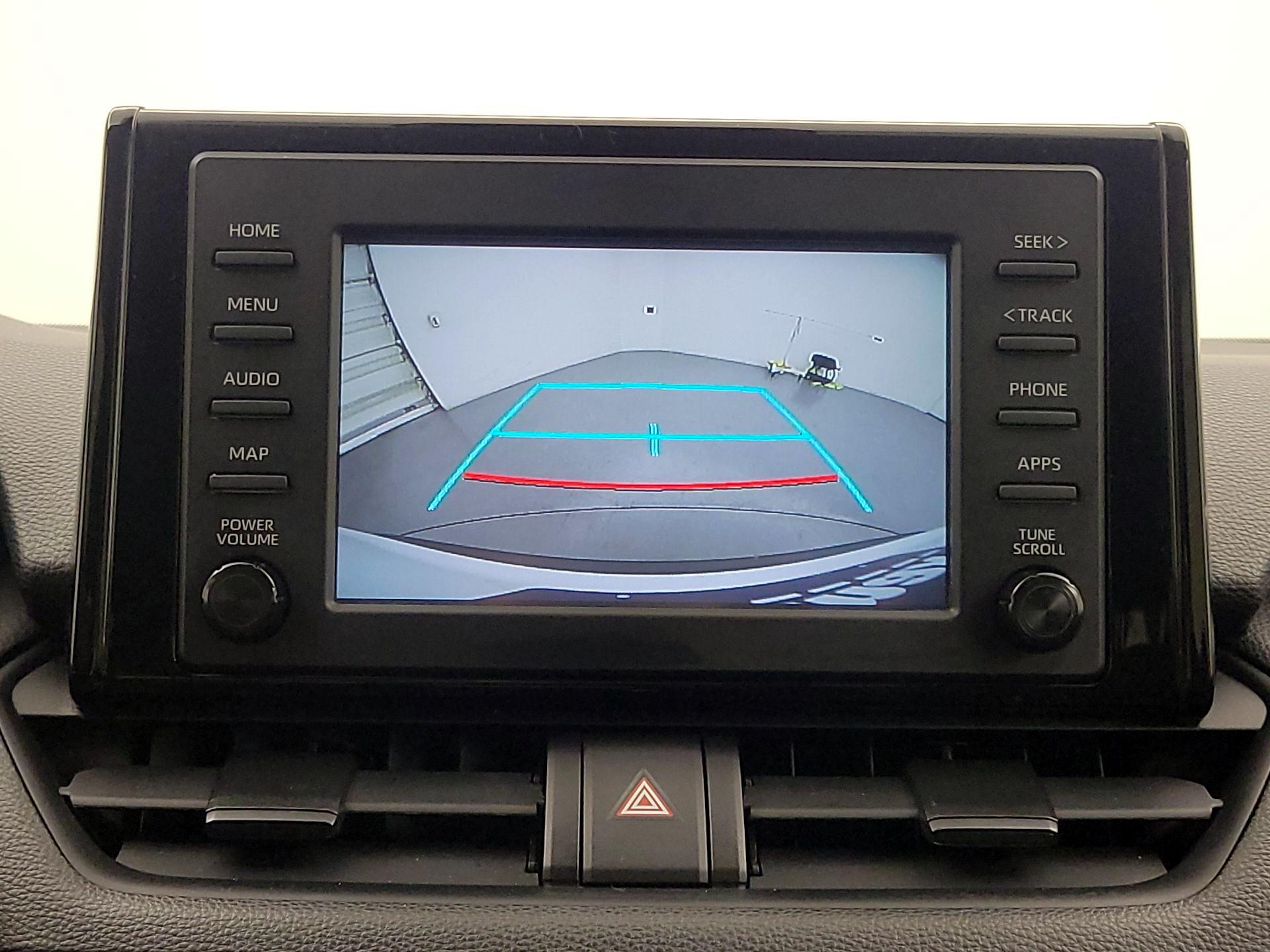 Thumbnail: 2019 Toyota RAV4 - 15