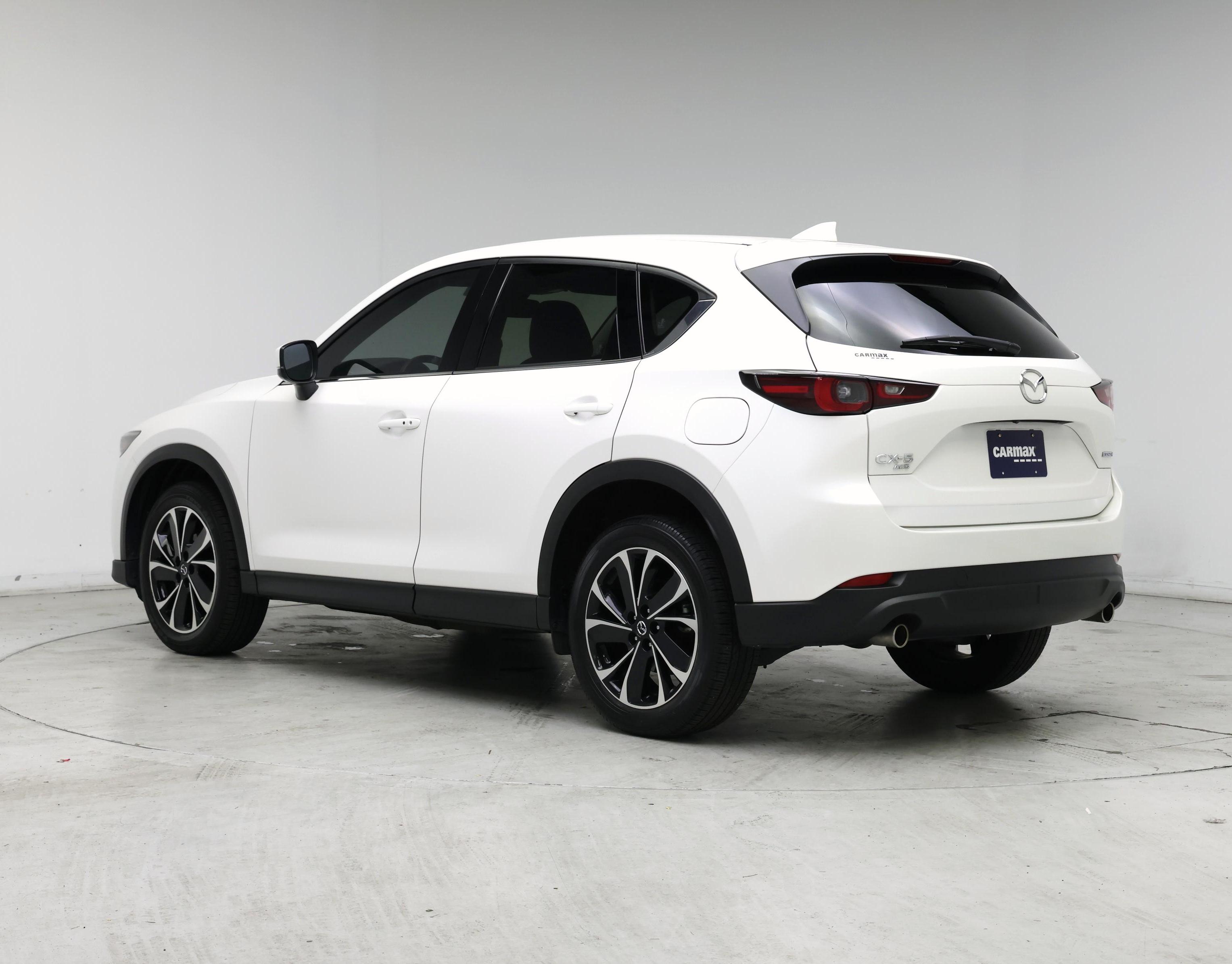Thumbnail: 2022 Mazda CX-5 - 2