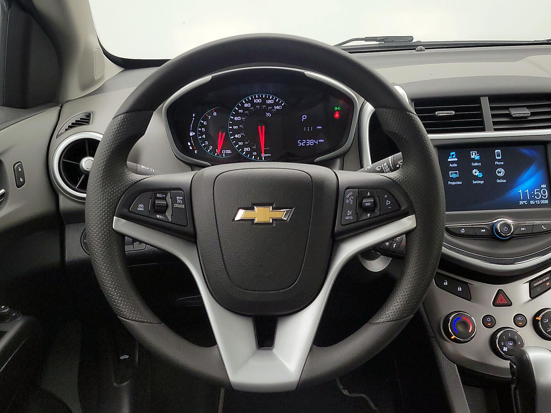 Thumbnail: 2017 Chevrolet Sonic - 10