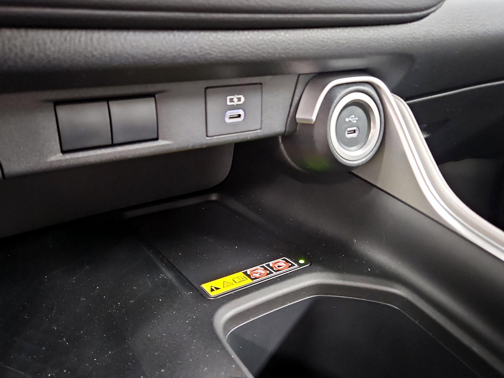 Thumbnail: 2026 Toyota Highlander - 19