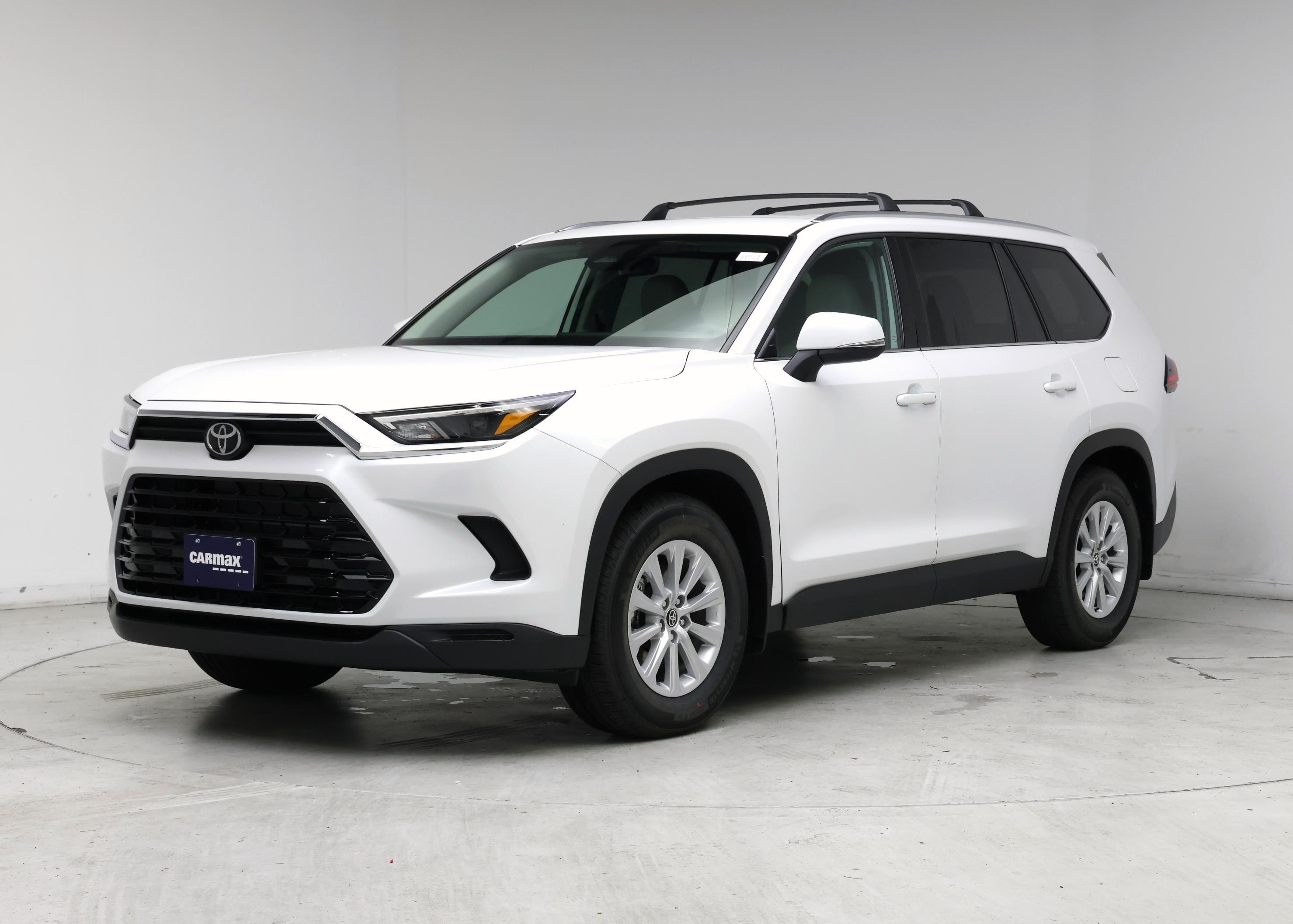 Thumbnail: 2026 Toyota Highlander - 4