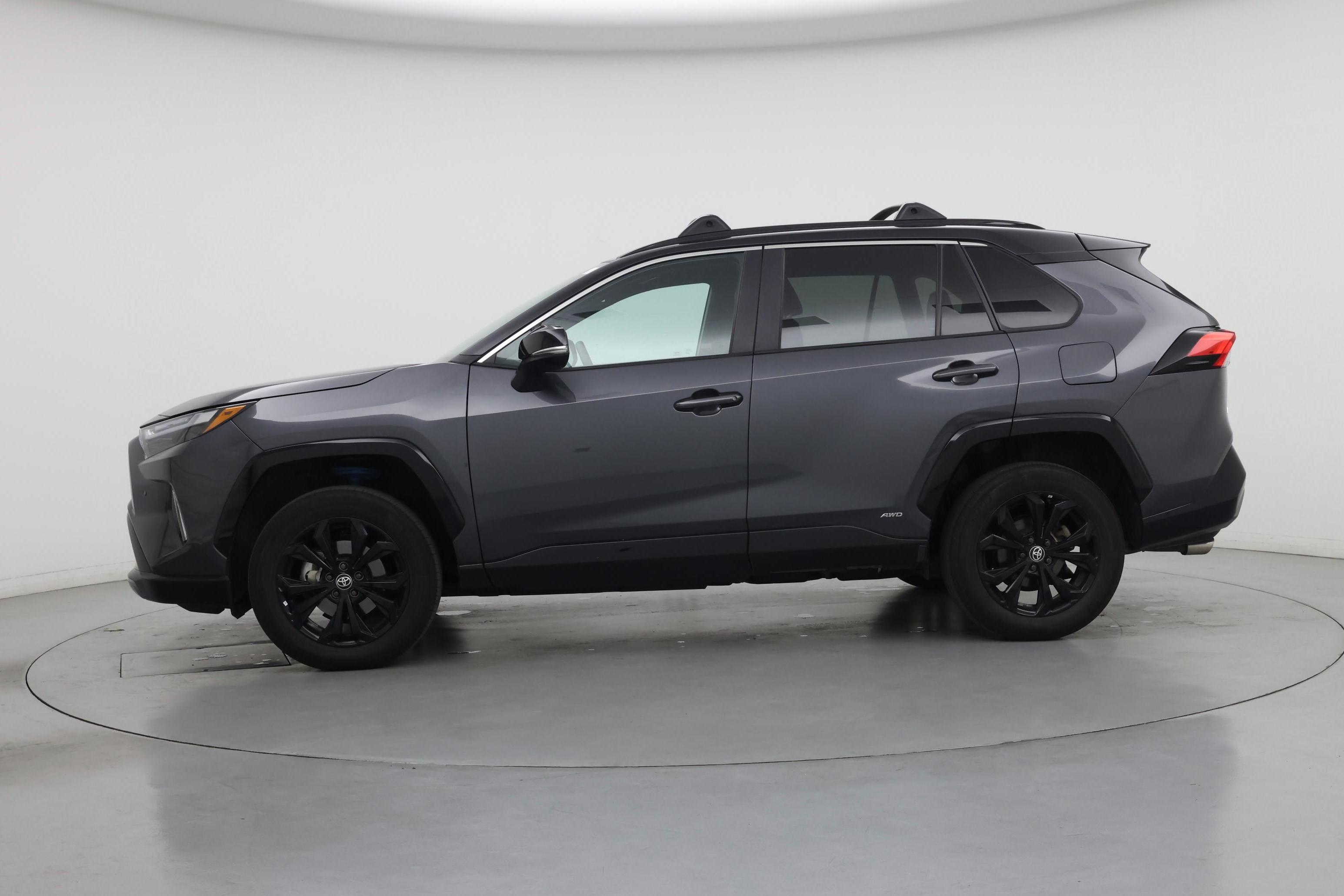Thumbnail: 2023 Toyota RAV4 - 3