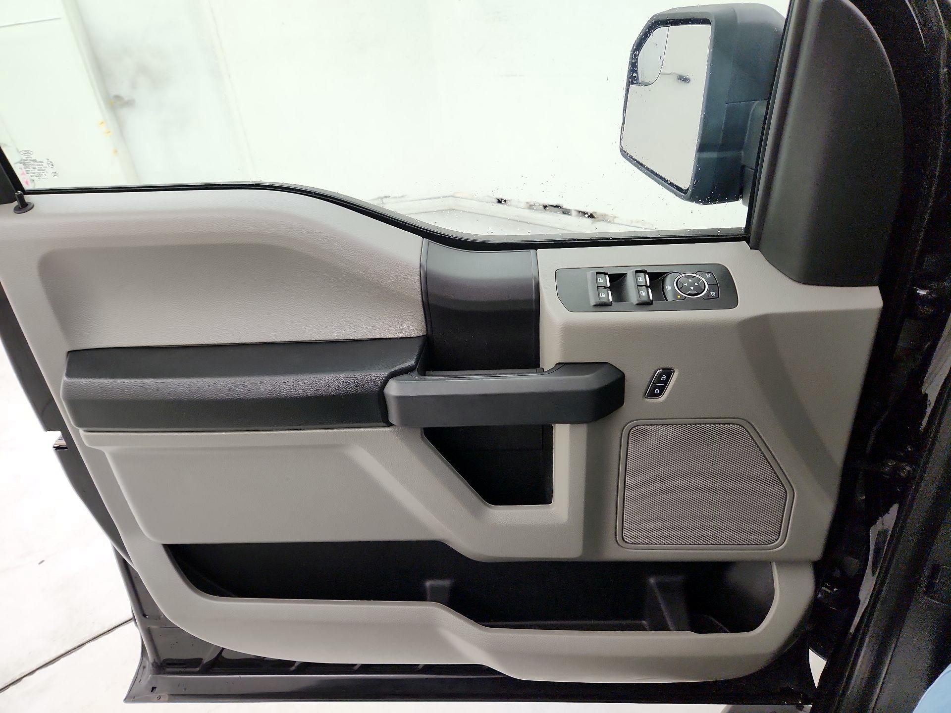 Thumbnail: 2019 Ford F-150 - 12