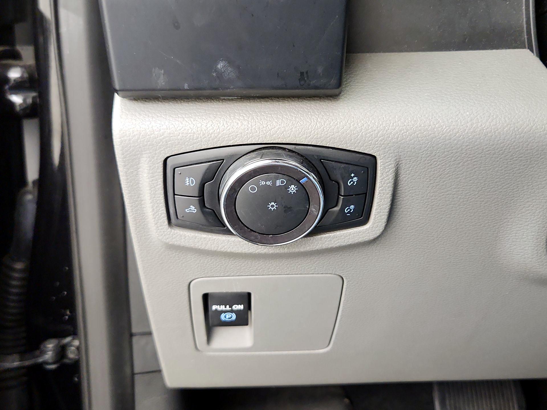 Thumbnail: 2019 Ford F-150 - 13