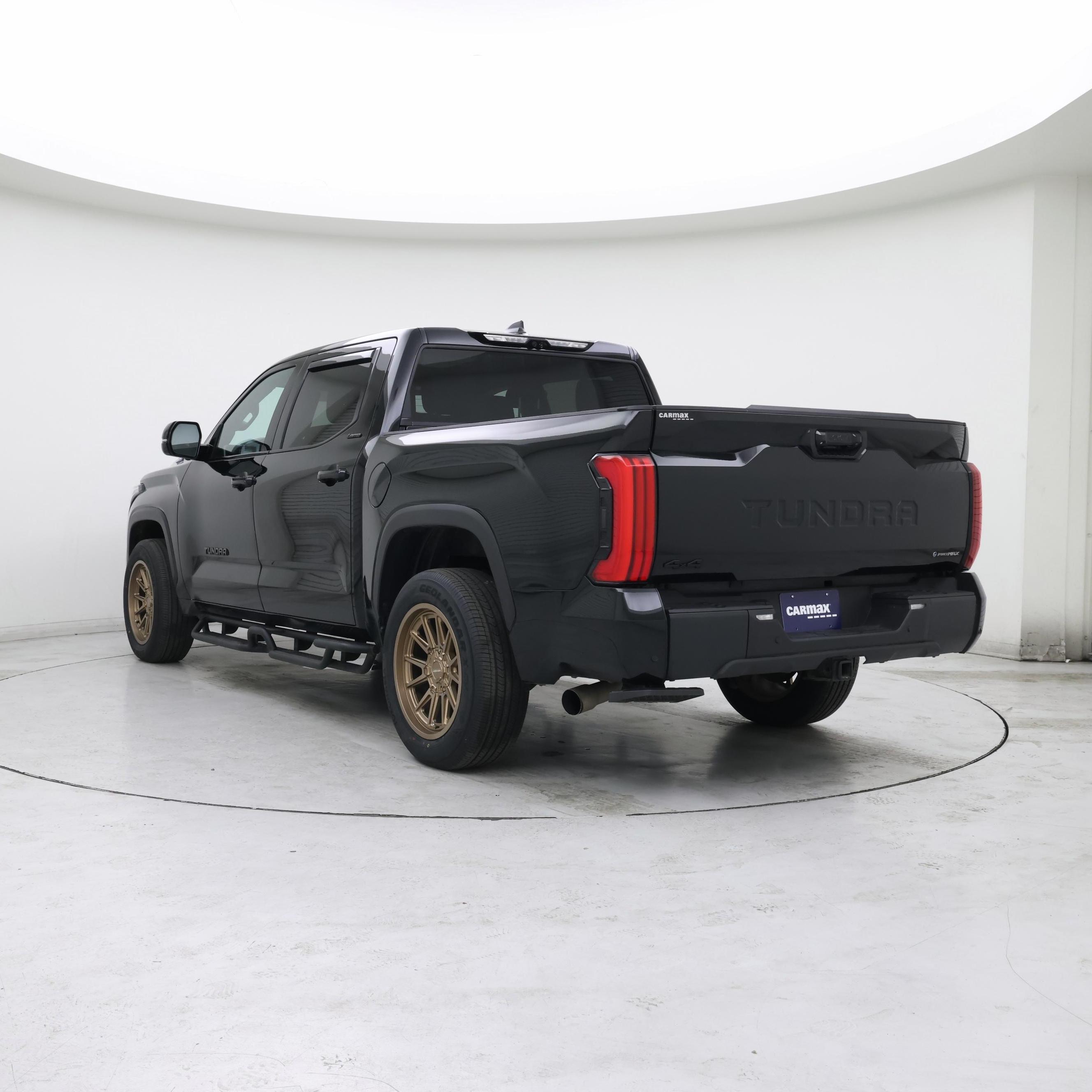 Thumbnail: 2025 Toyota Tundra - 2