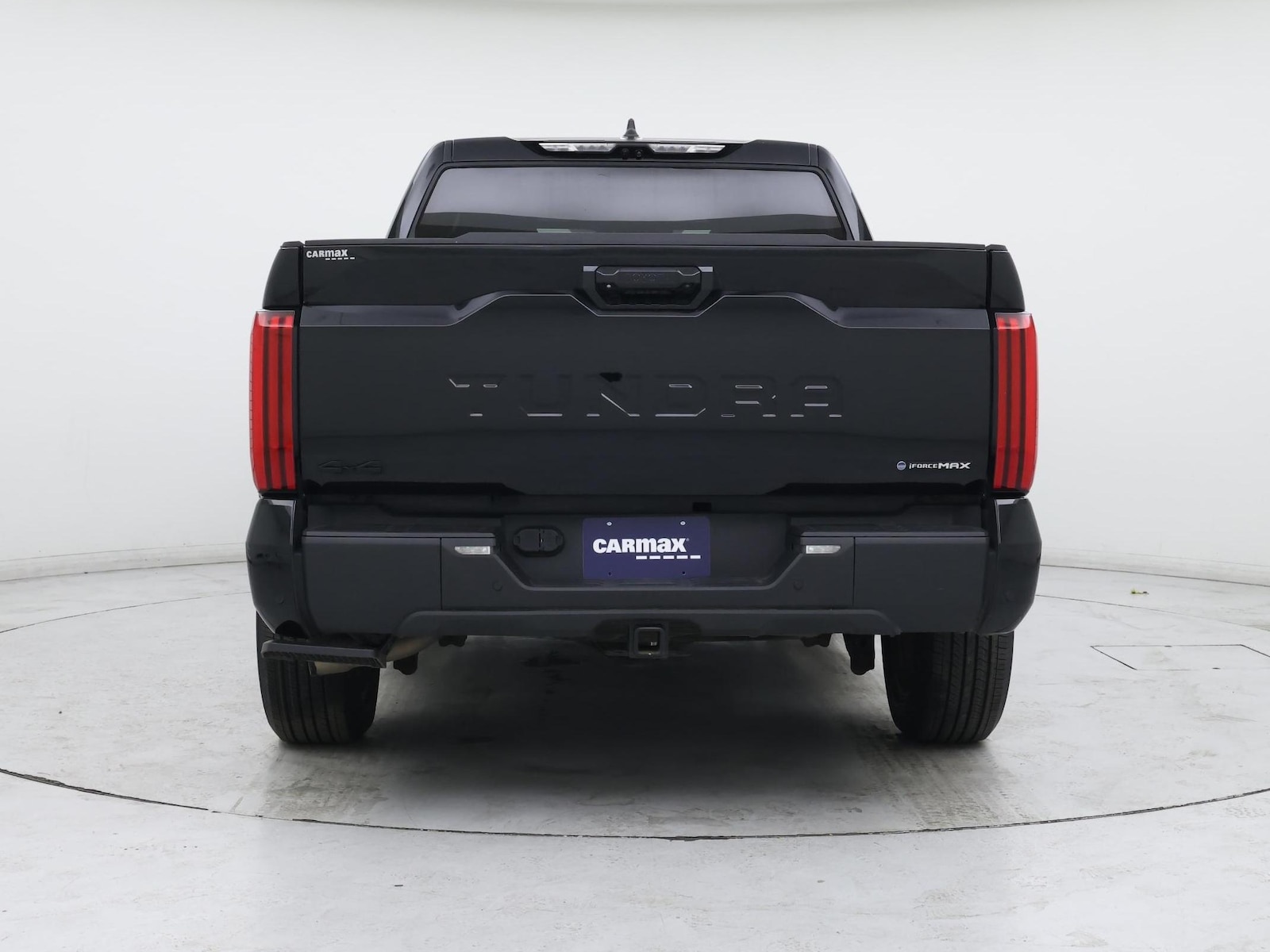 2025 Toyota Tundra Limited - Photo 7
