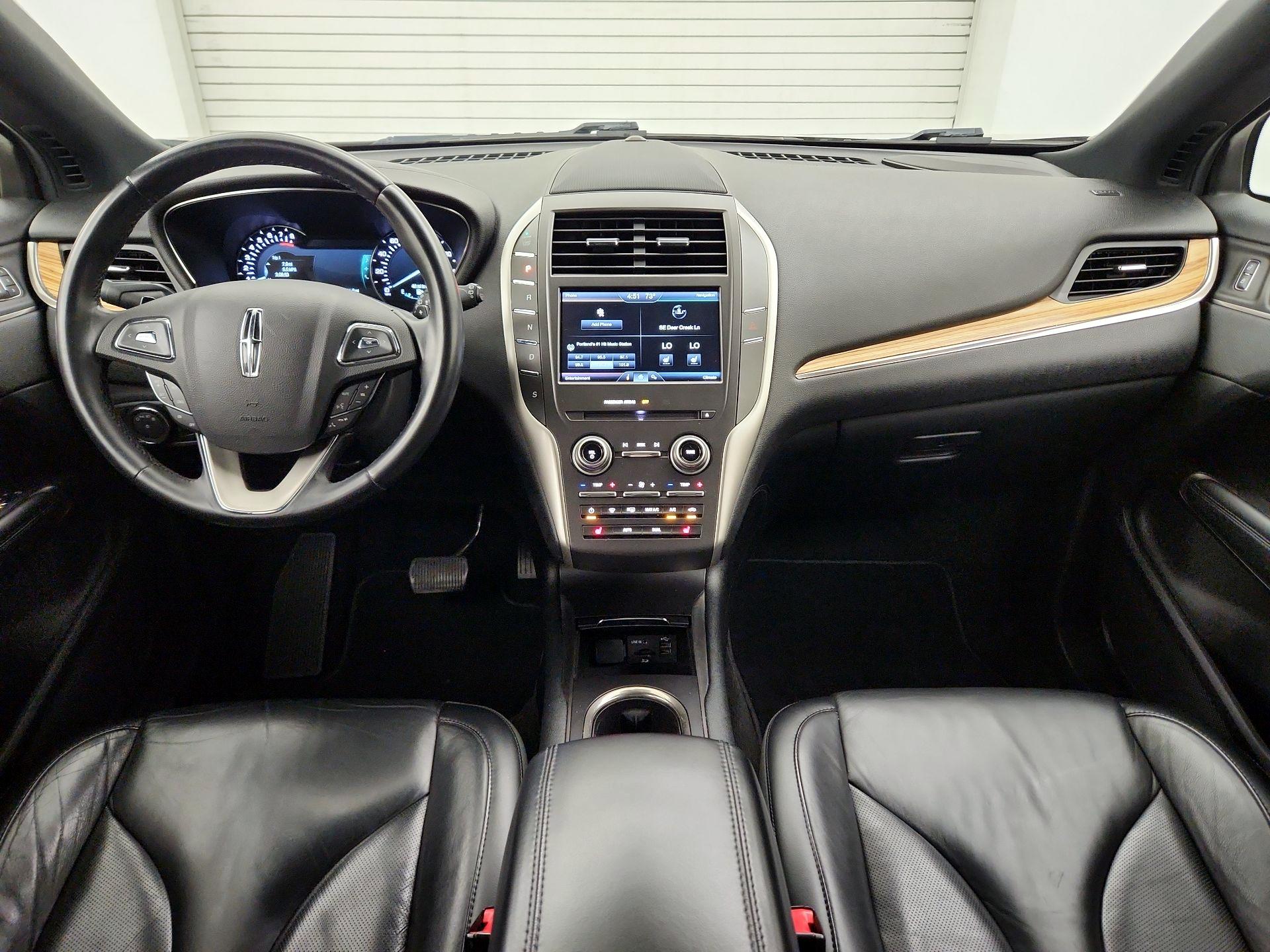 Thumbnail: 2015 Lincoln MKC - 9