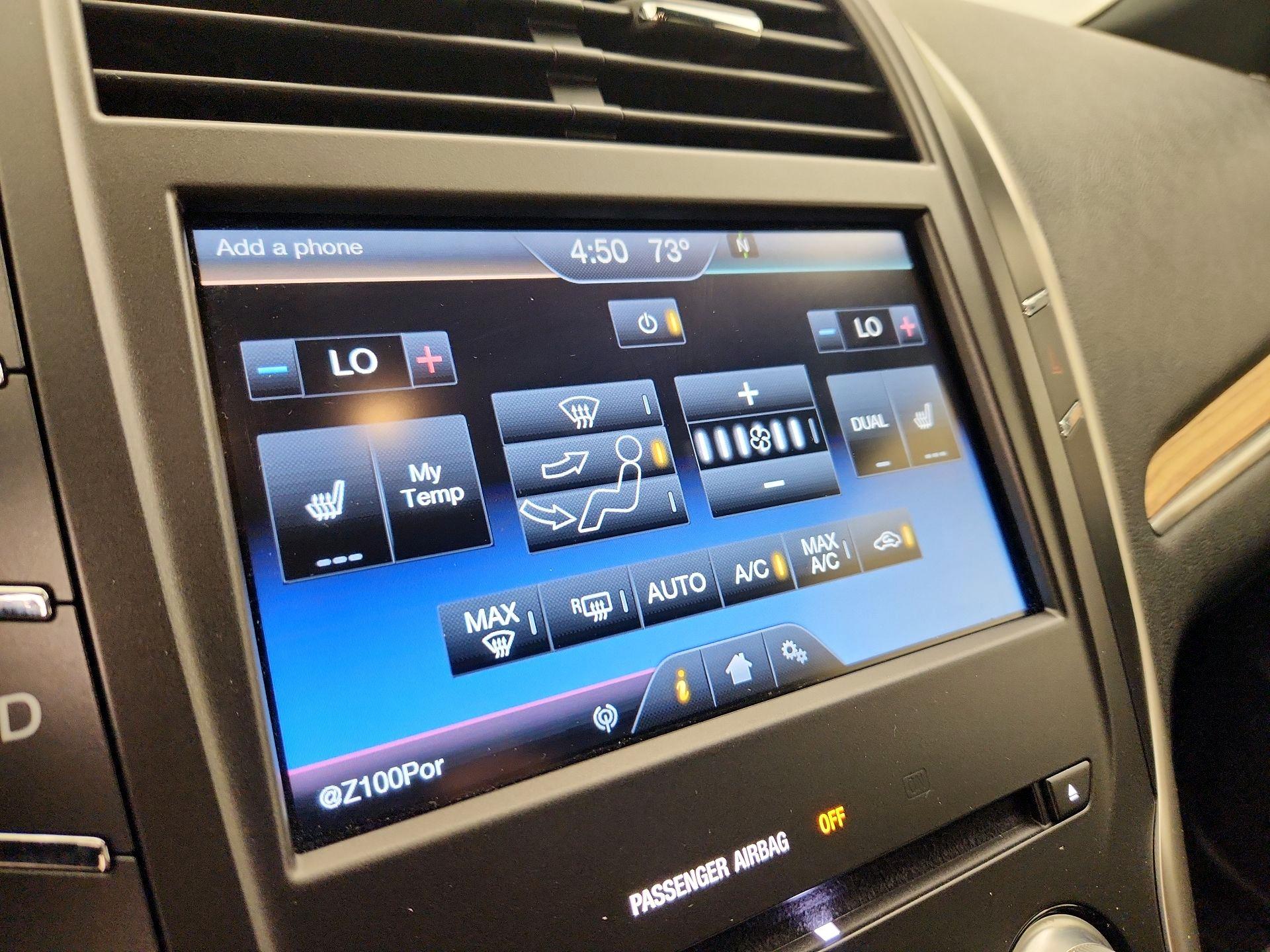 Thumbnail: 2015 Lincoln MKC - 16