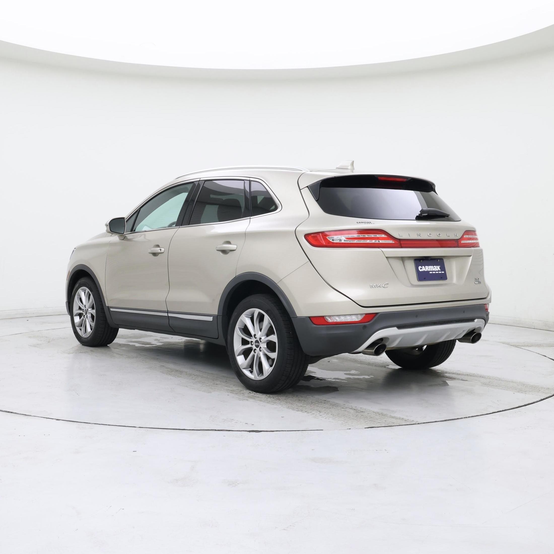 Thumbnail: 2015 Lincoln MKC - 2
