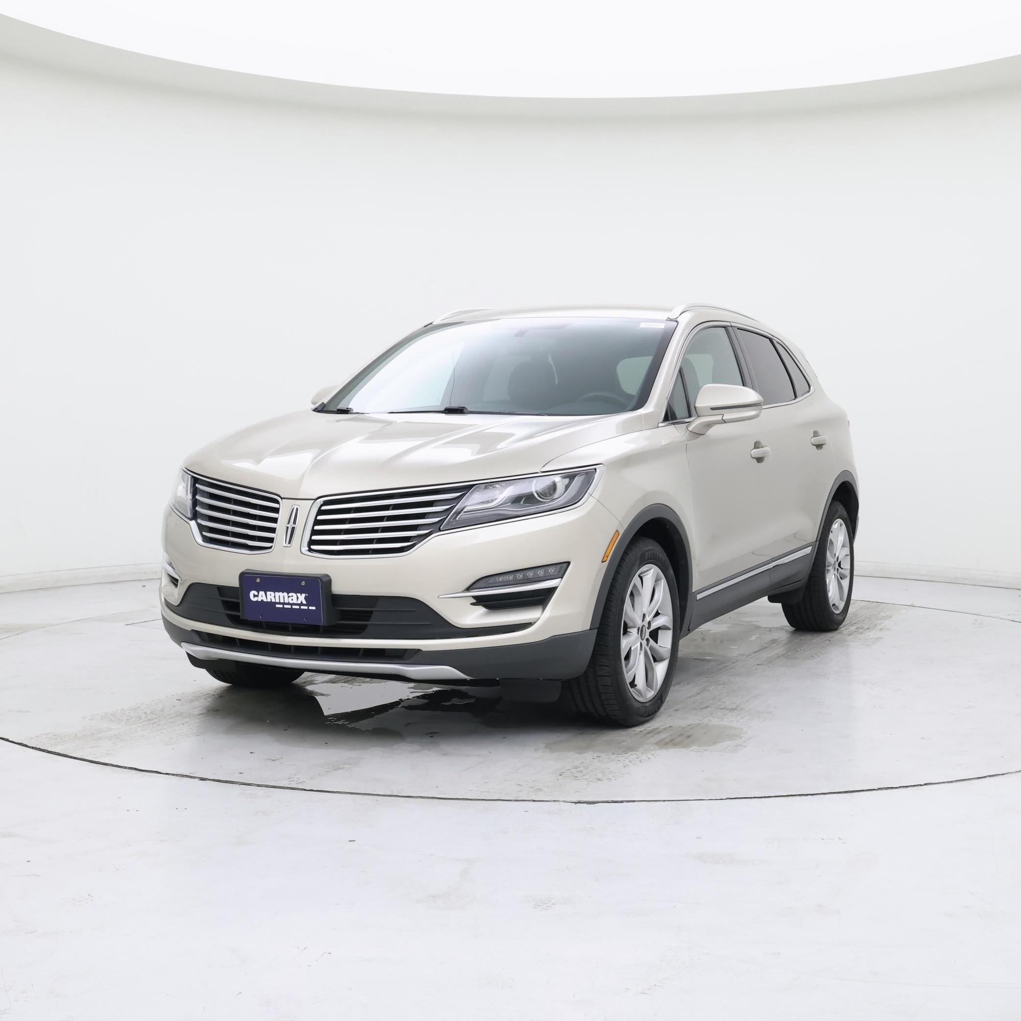 Thumbnail: 2015 Lincoln MKC - 4