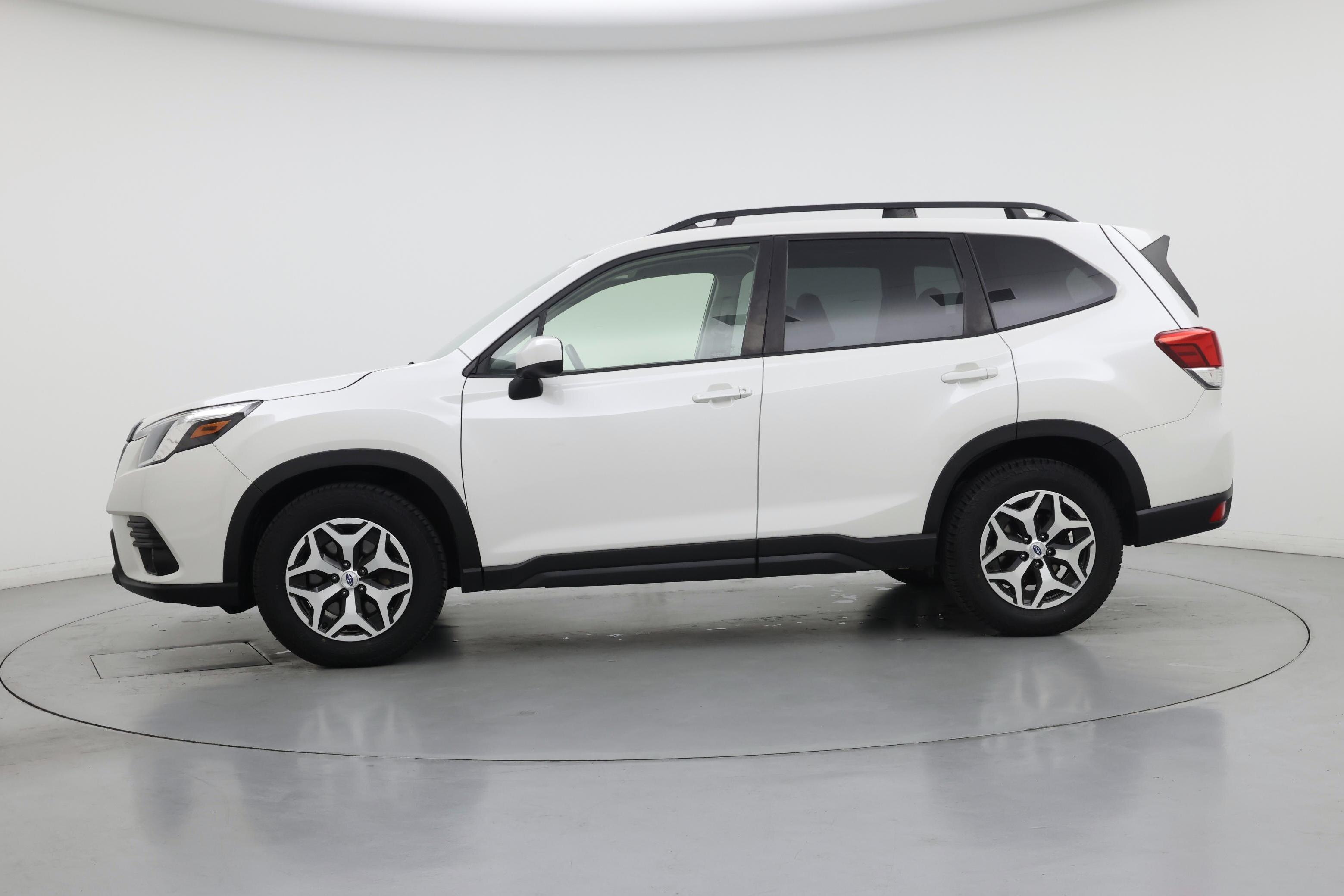 Thumbnail: 2022 Subaru Forester - 3