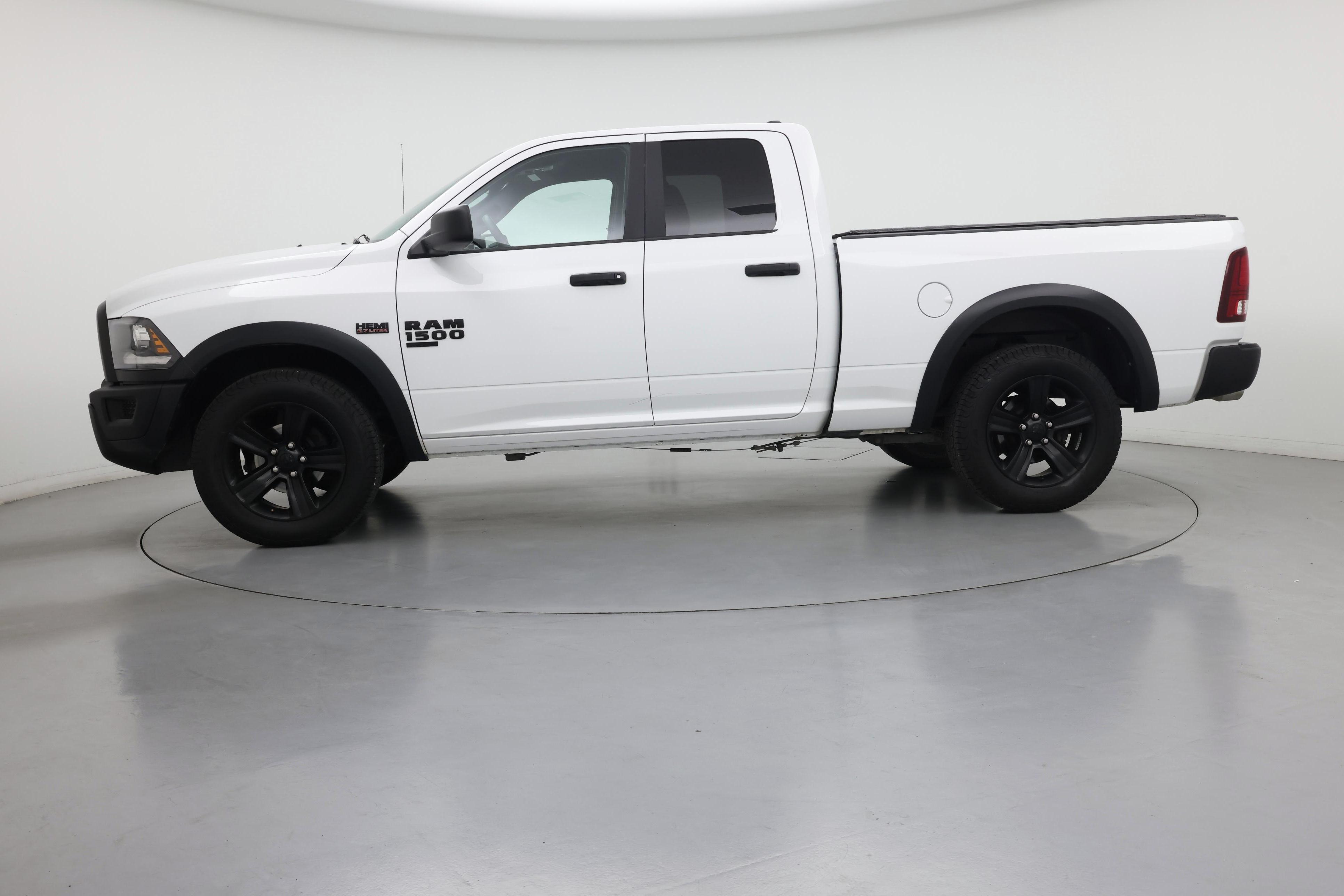 Thumbnail: 2021 RAM 1500 Classic - 3