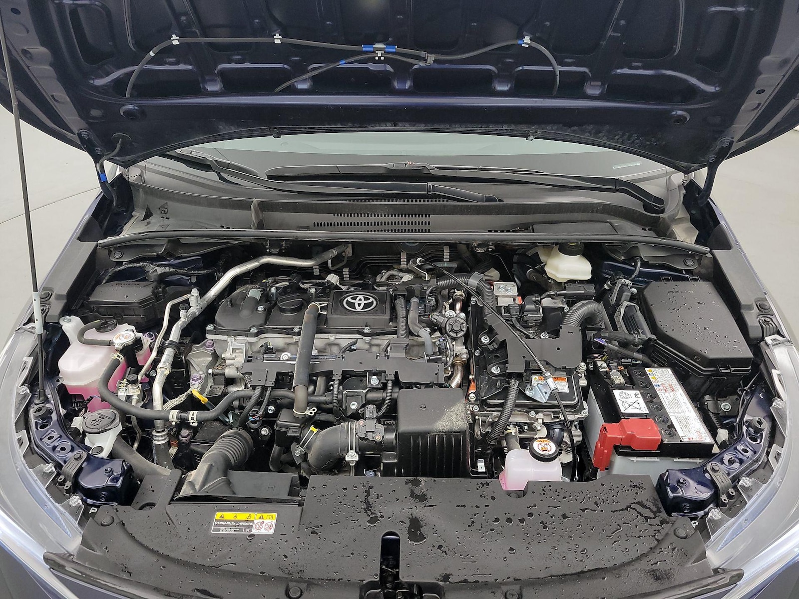 2025 Toyota Corolla SE - Photo 23