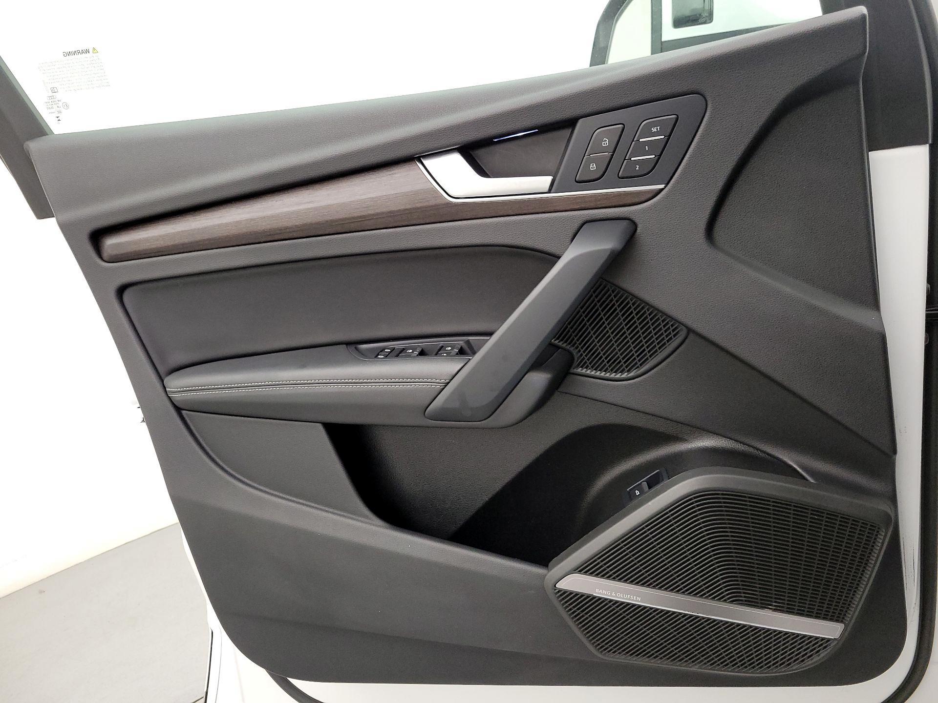 Thumbnail: 2024 Audi Q5 - 12