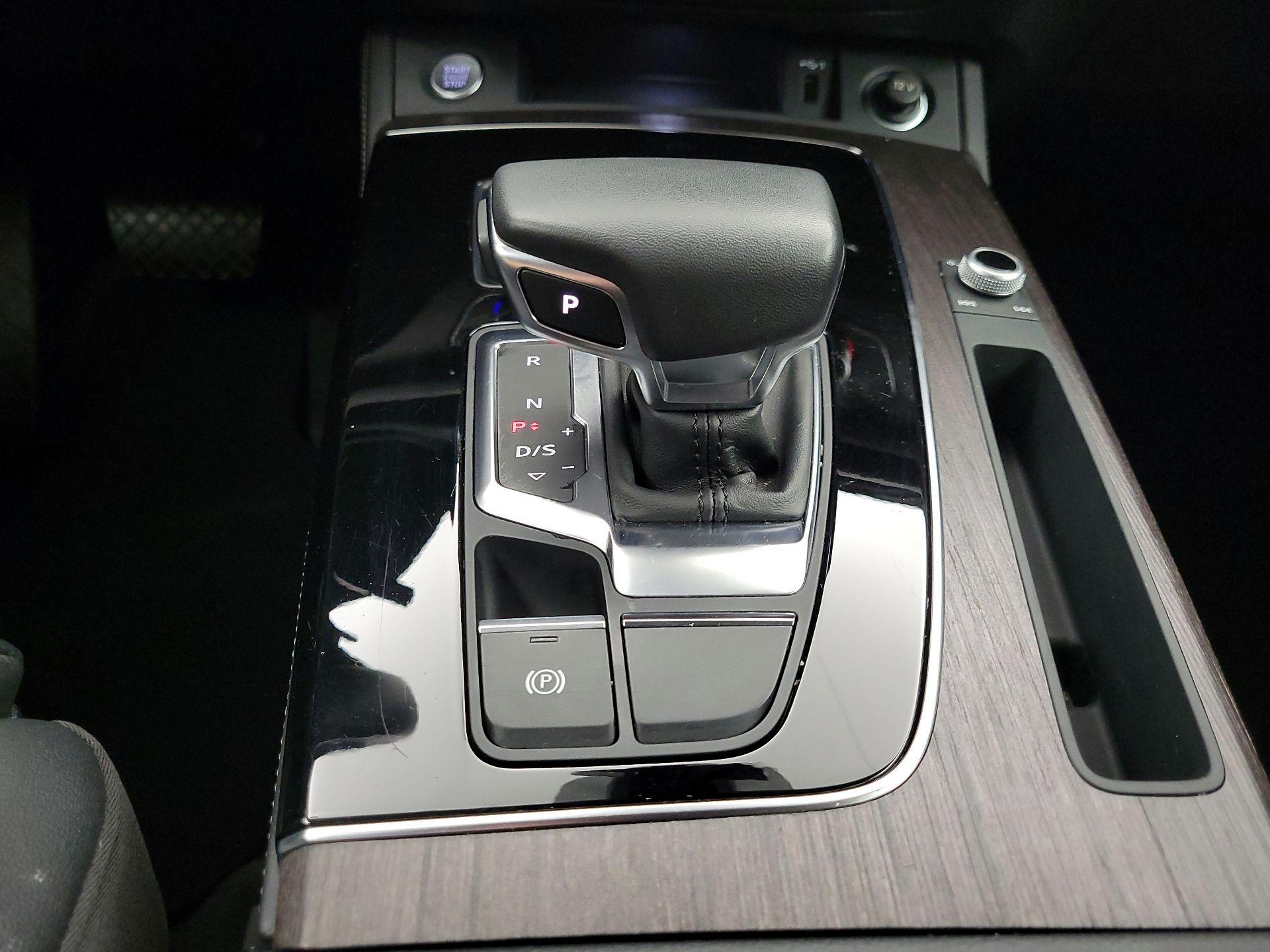 Thumbnail: 2024 Audi Q5 - 18
