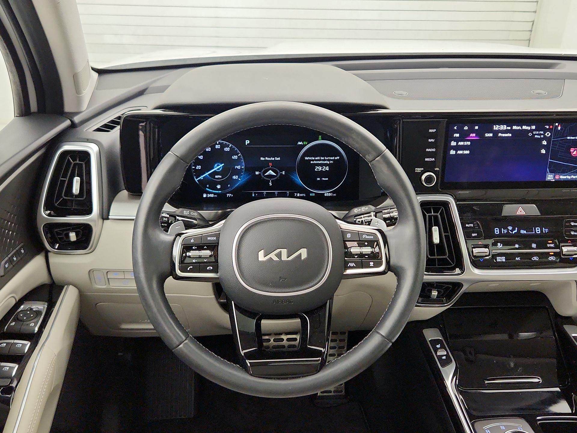 Thumbnail: 2023 Kia Sorento - 10