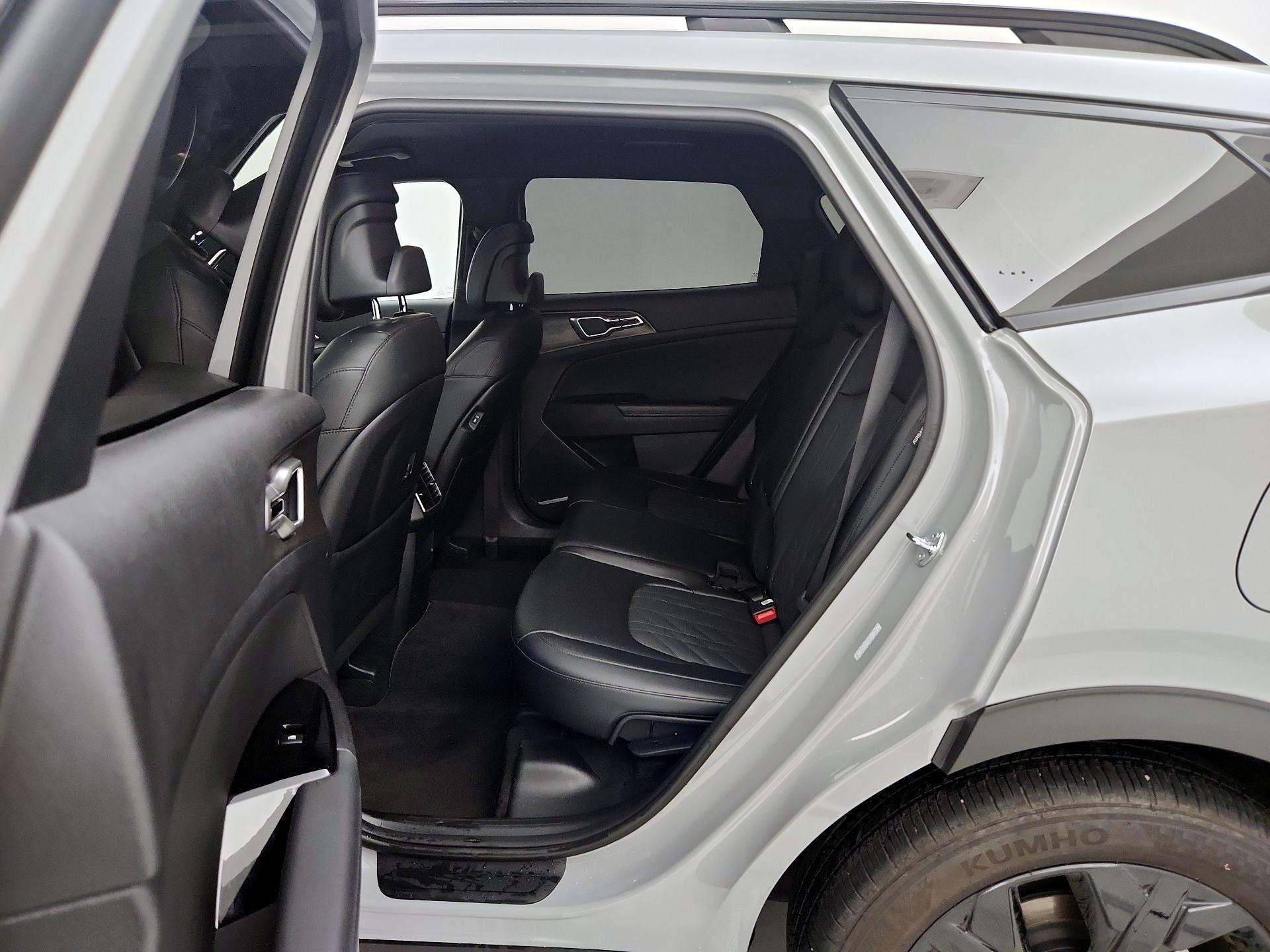 Thumbnail: 2025 Kia Sportage - 20