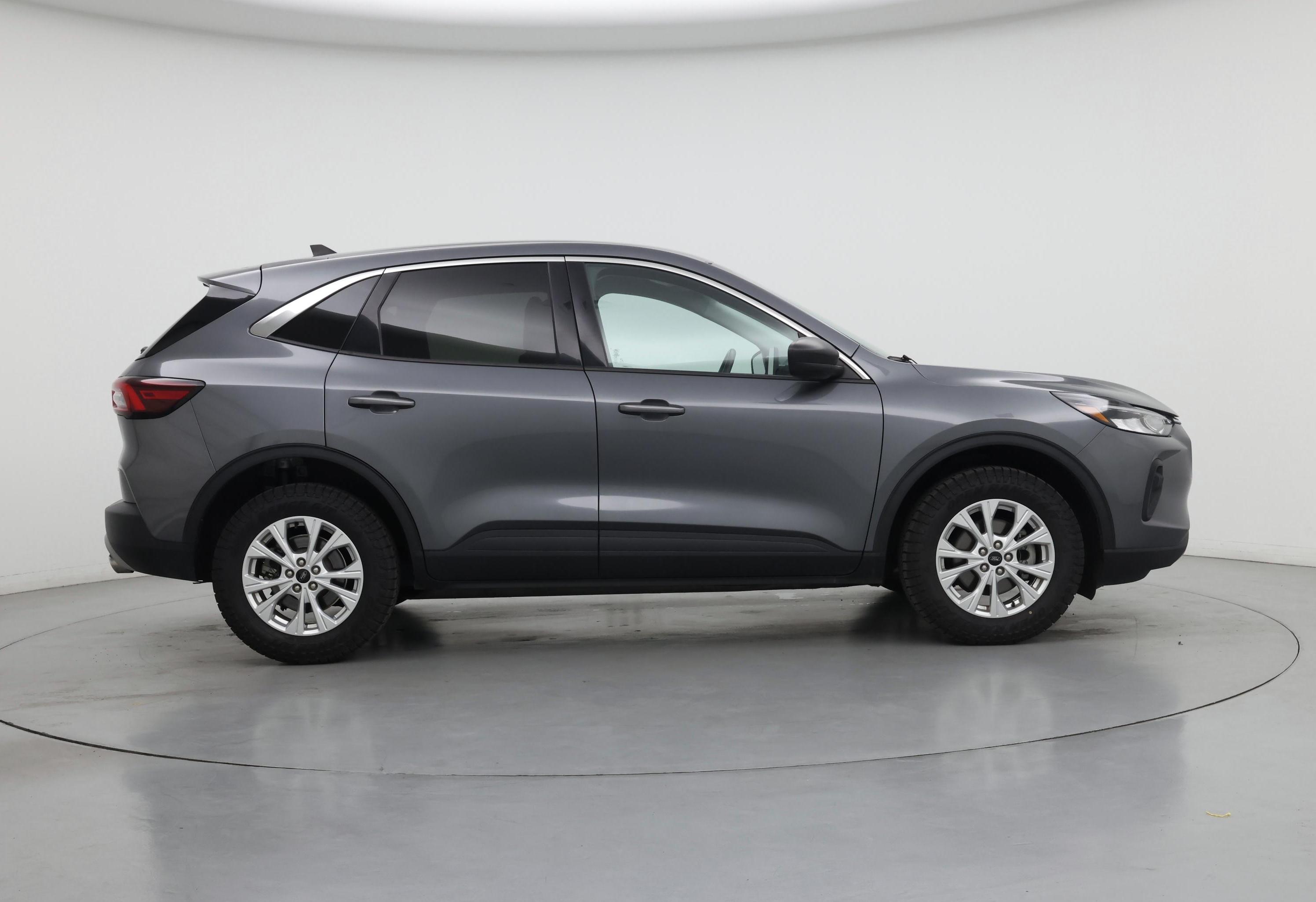 Thumbnail: 2023 Ford Escape - 7