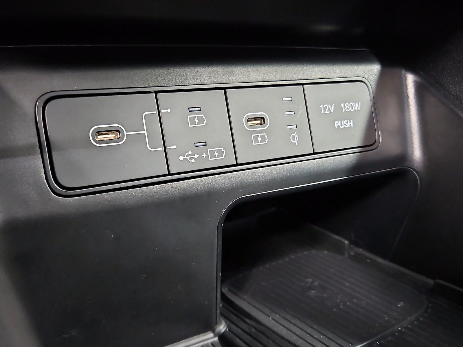 2025 Hyundai Tucson SEL - Photo 19