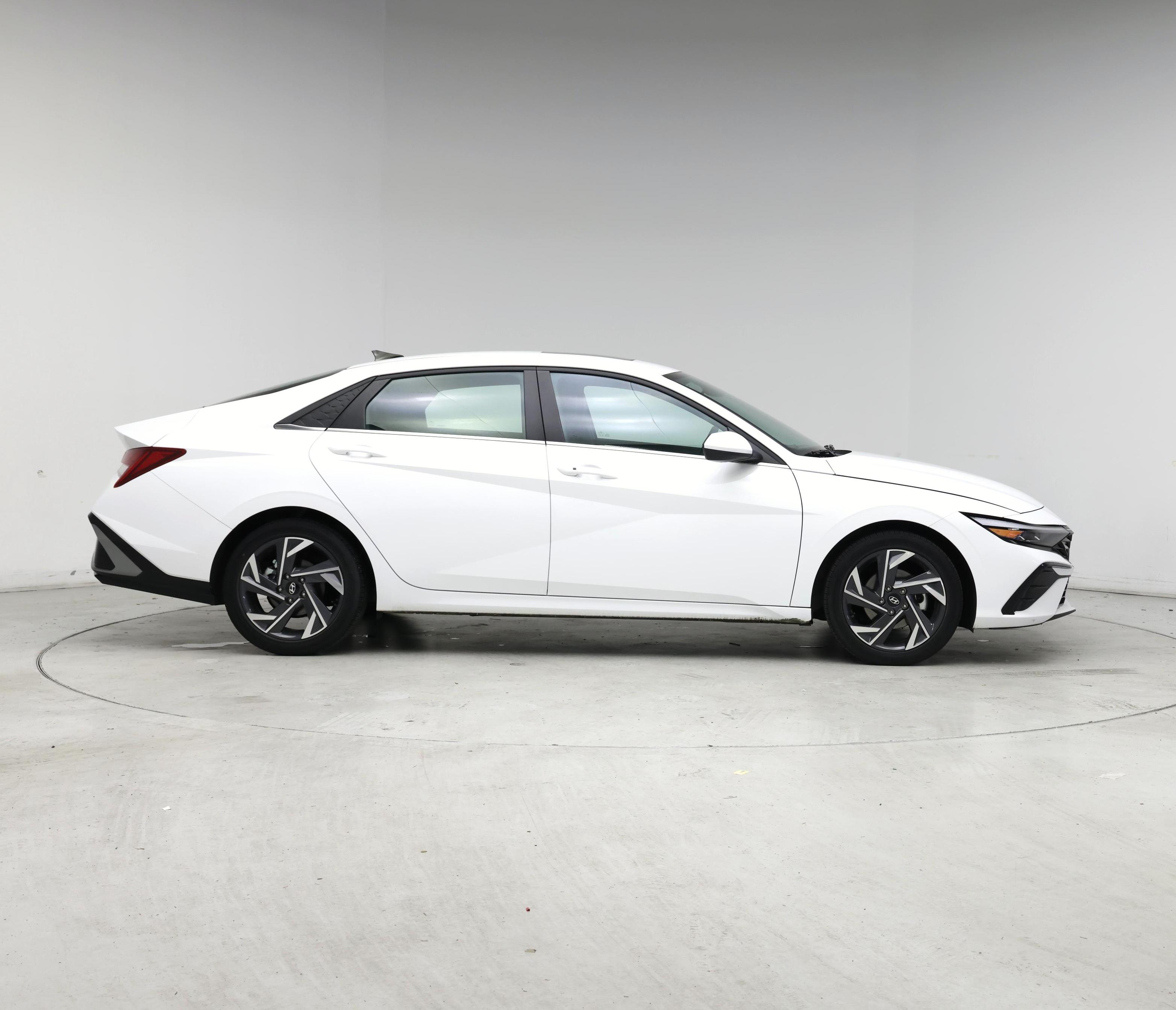Thumbnail: 2025 Hyundai Elantra - 7