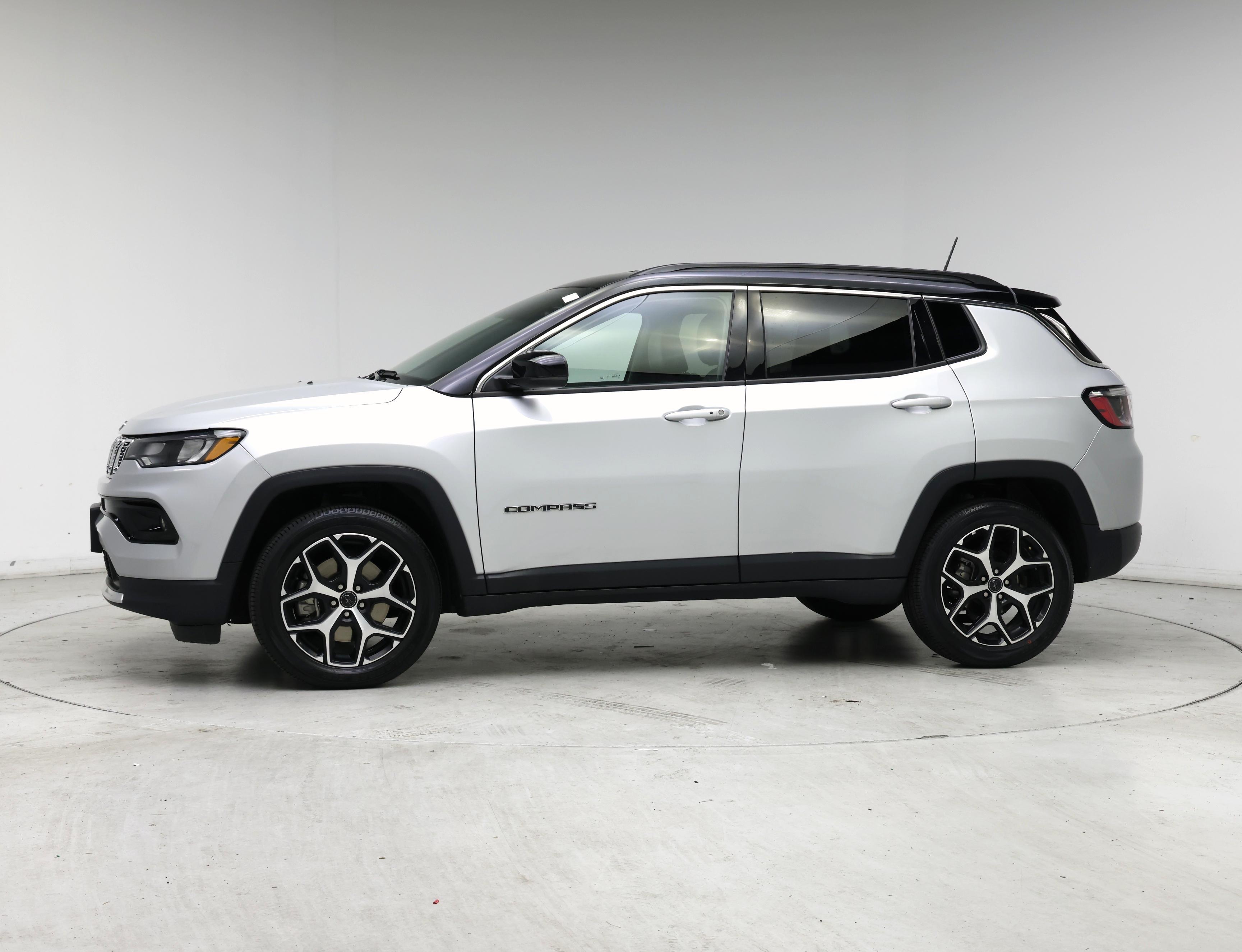Thumbnail: 2025 Jeep Compass - 3