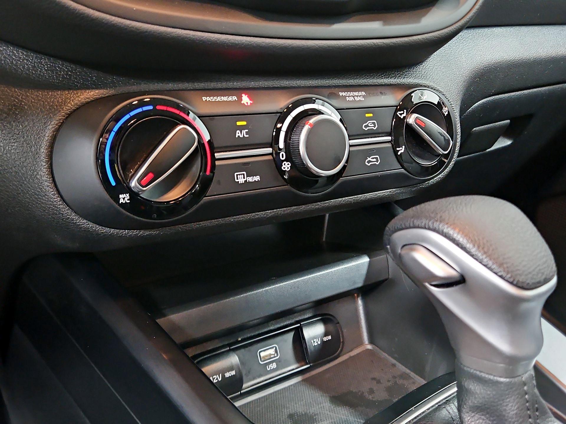 Thumbnail: 2025 Kia Soul - 16