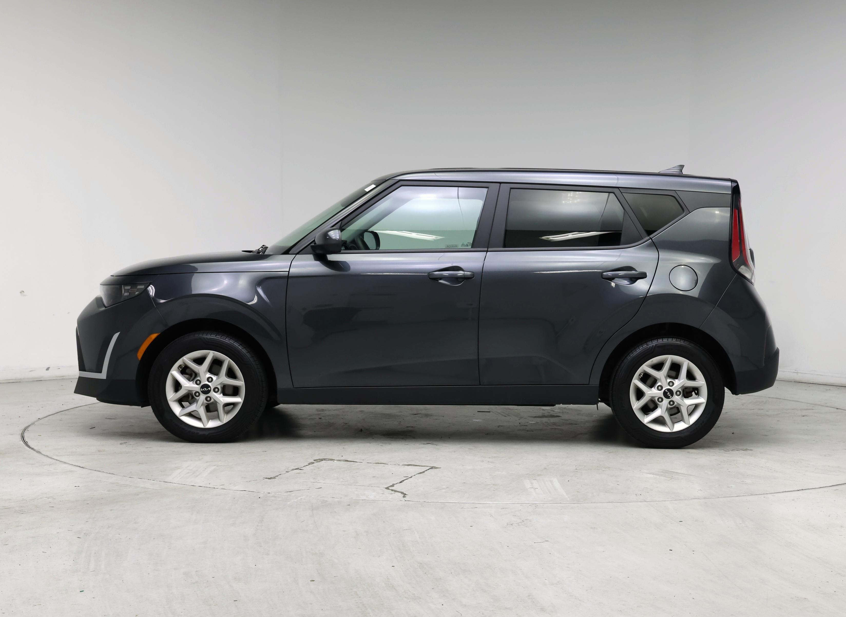 Thumbnail: 2025 Kia Soul - 3