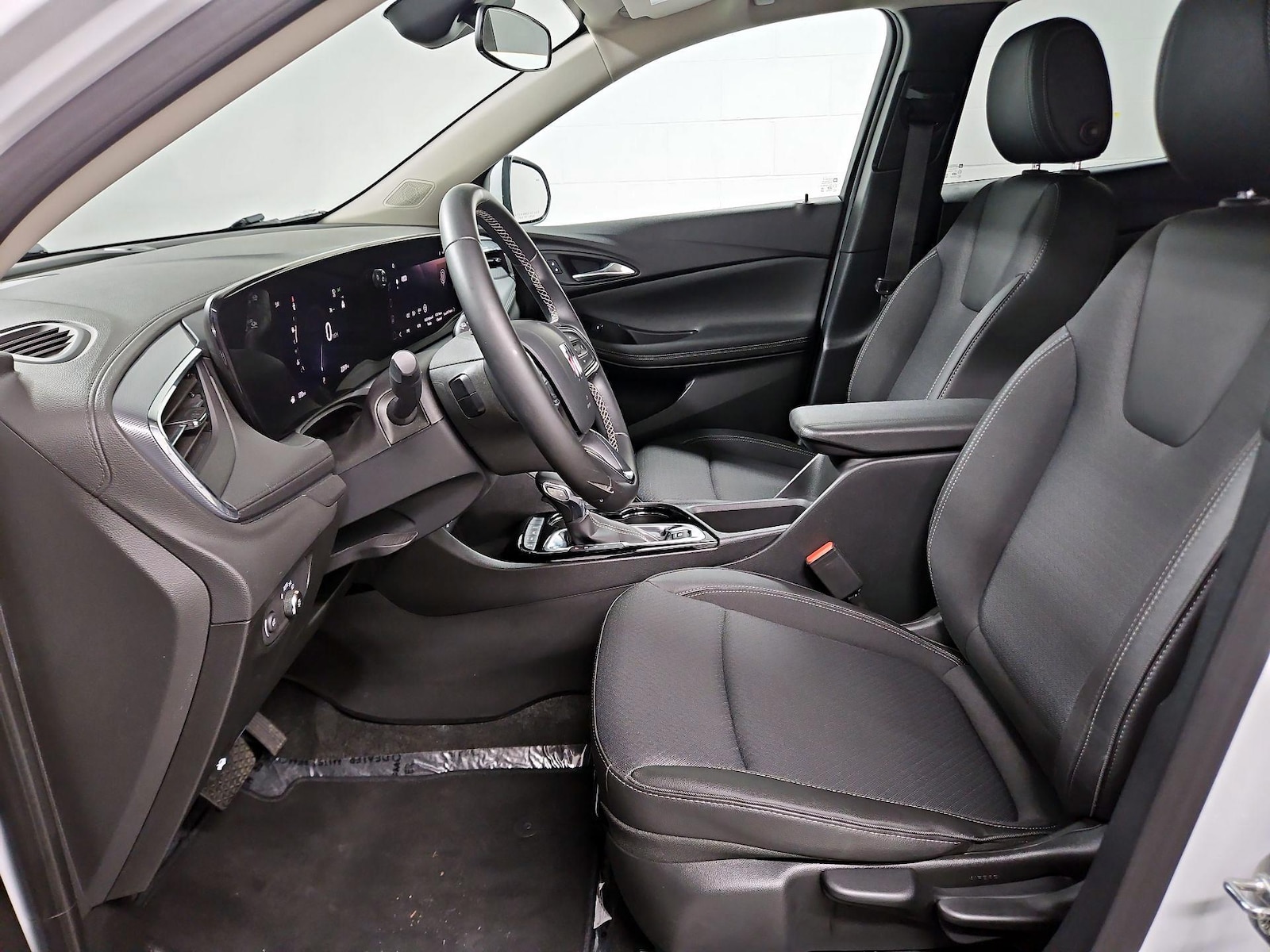 2025 Buick Encore GX Preferred - Photo 12