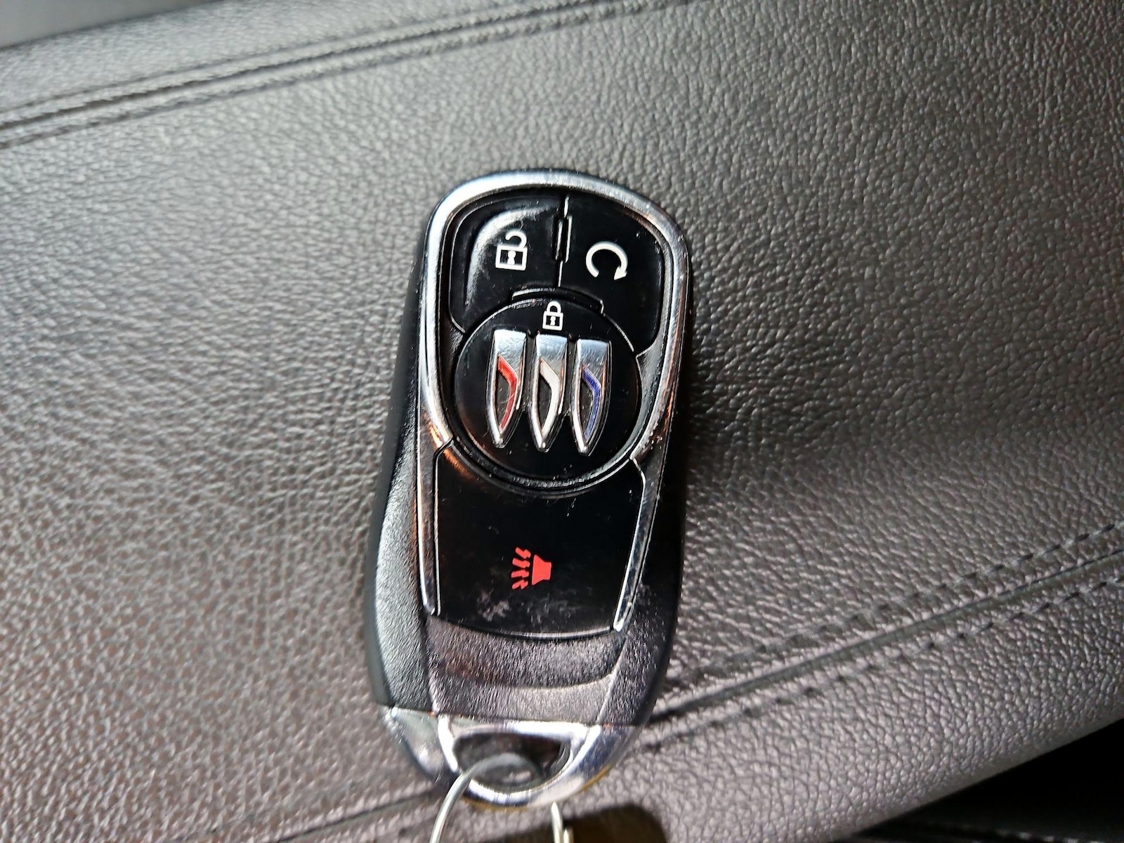 2025 Buick Encore GX Preferred - Photo 24