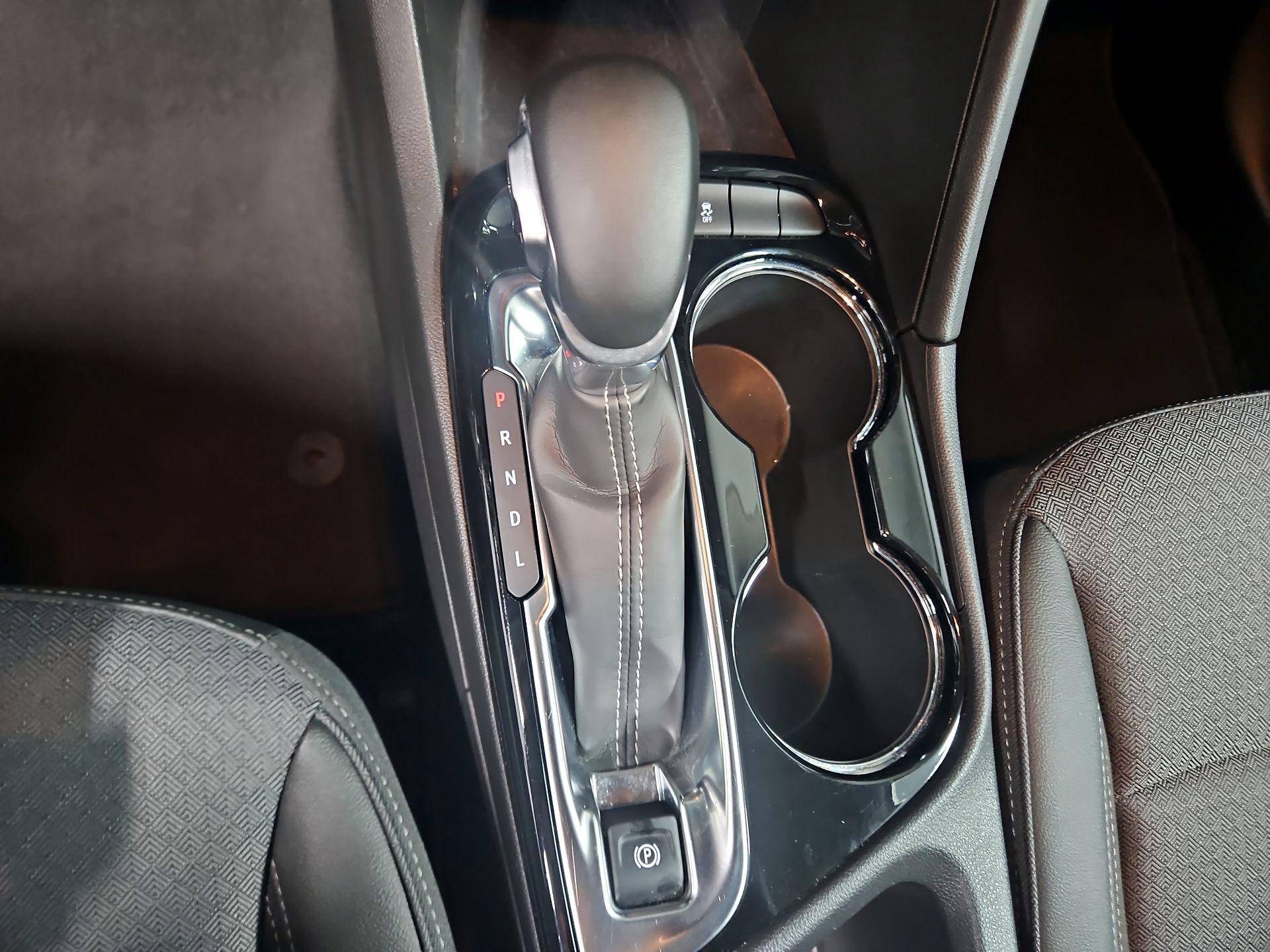 Thumbnail: 2025 Buick Encore GX - 17