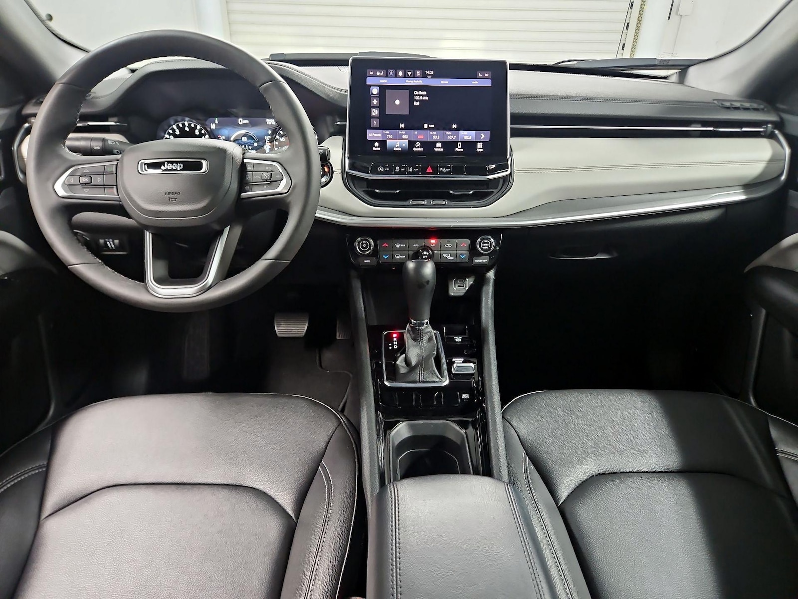 2025 Jeep Compass Limited - Photo 10