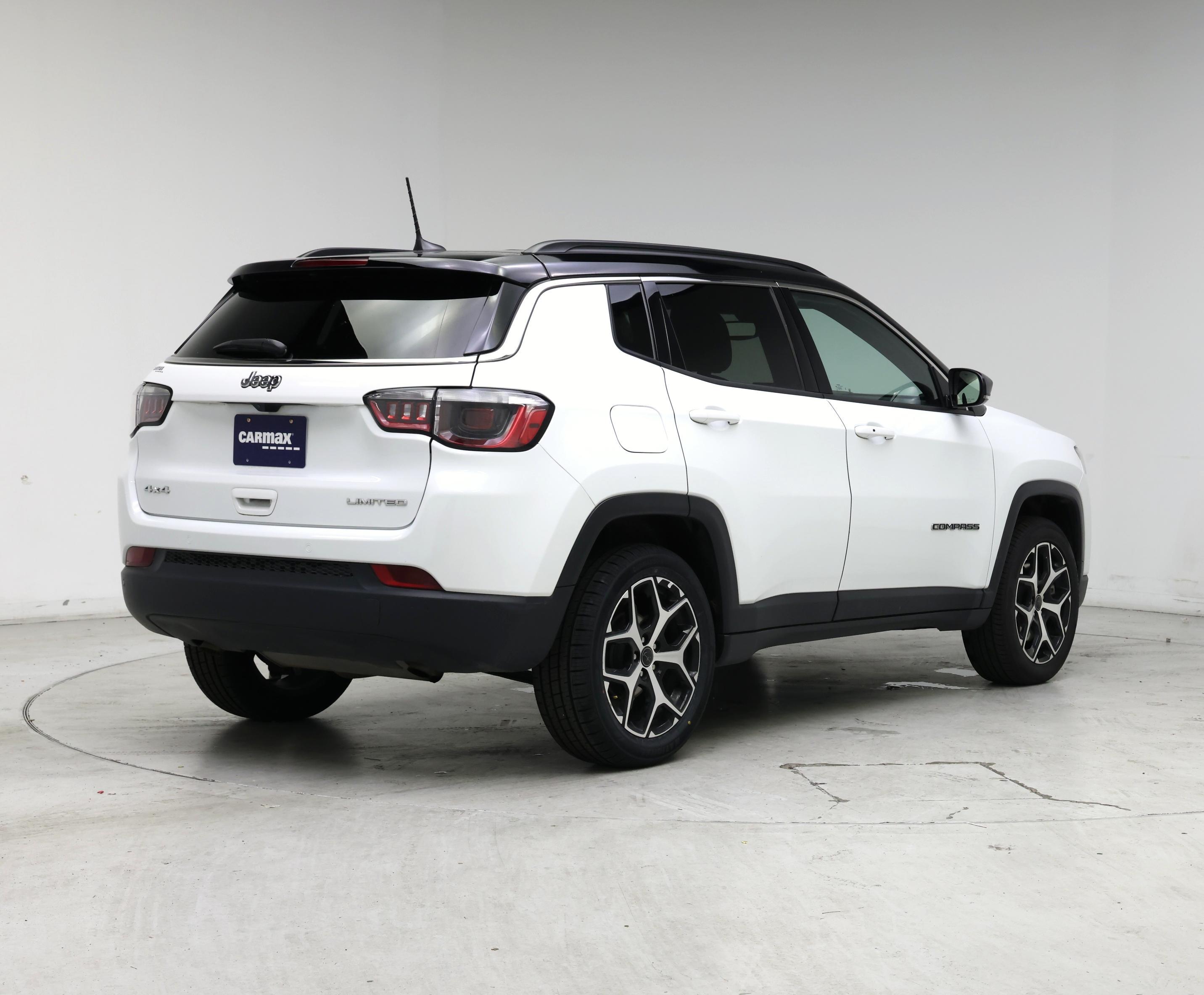 Thumbnail: 2025 Jeep Compass - 8