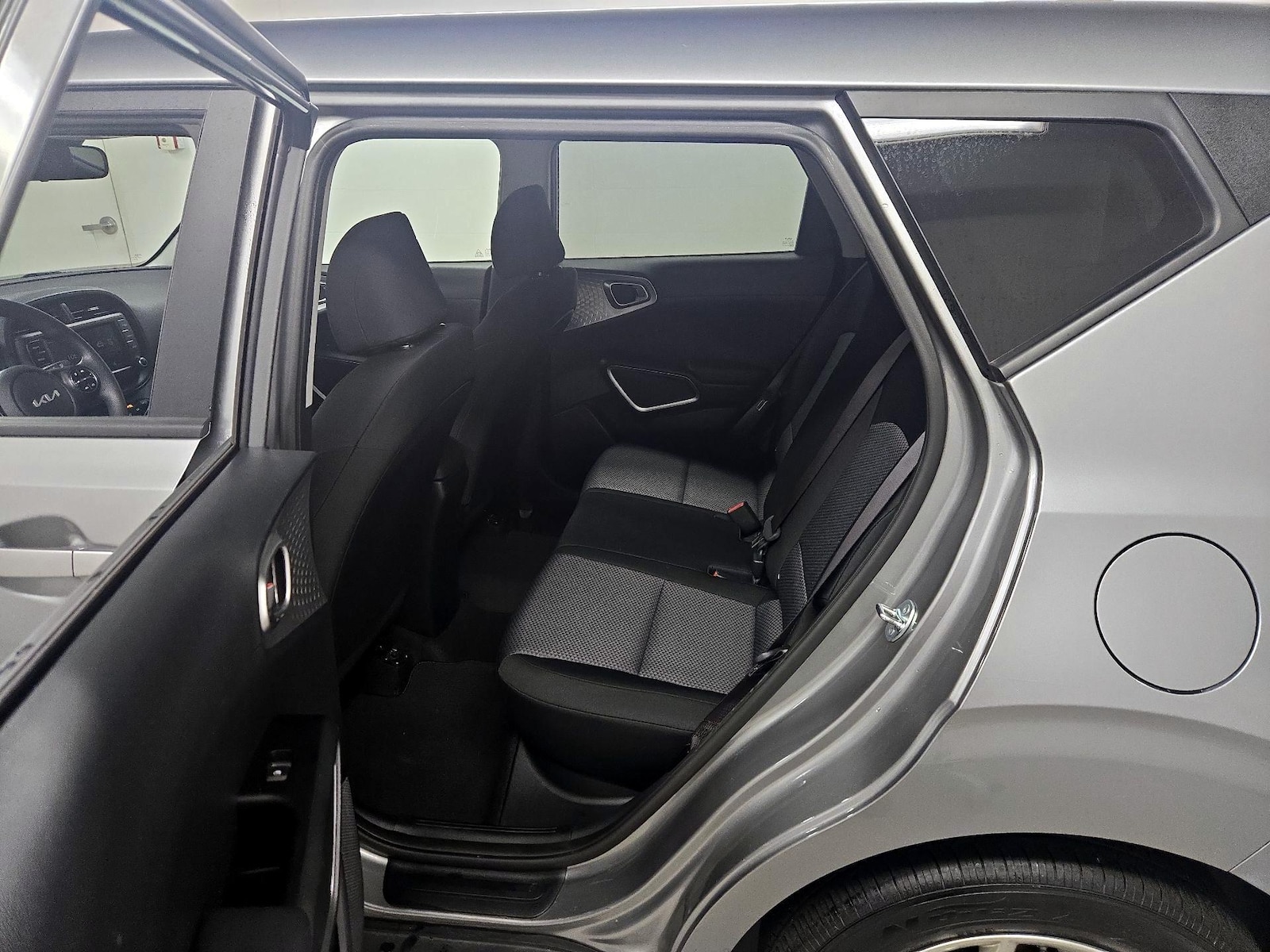 2025 Kia Soul LX - Photo 20