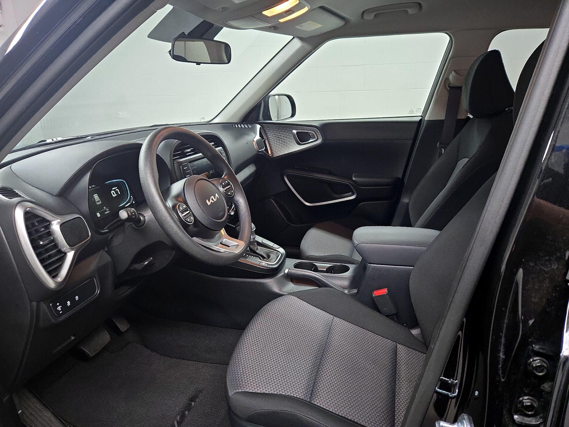 Thumbnail: 2025 Kia Soul - 11