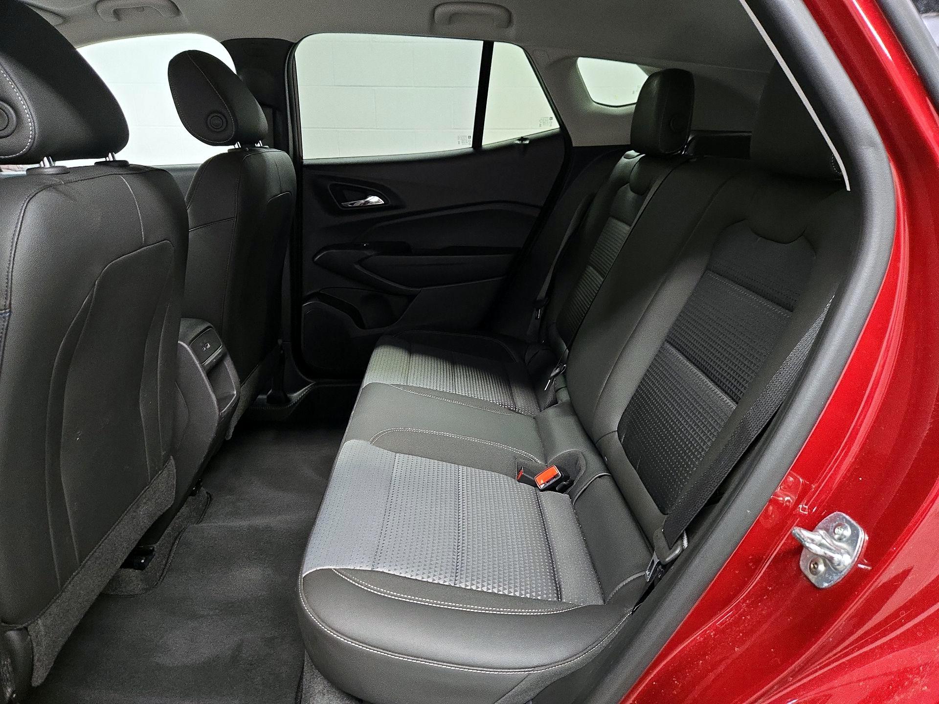 Thumbnail: 2025 Chevrolet Trax - 19