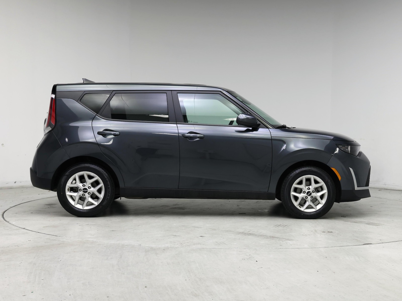2025 Kia Soul LX - Photo 8