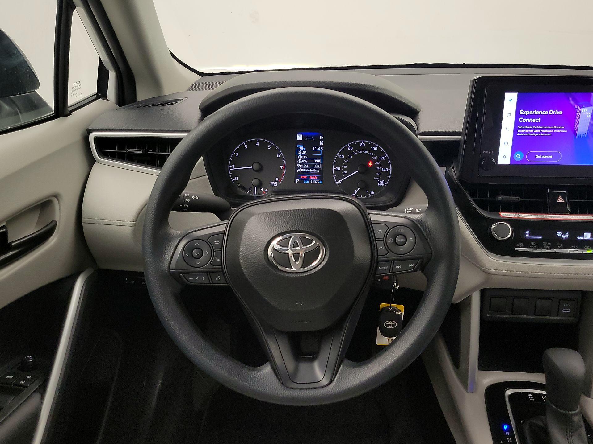 Thumbnail: 2025 Toyota Corolla Cross - 10