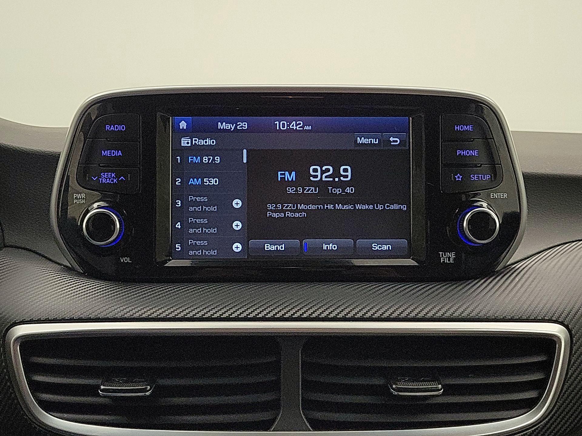 Thumbnail: 2019 Hyundai Tucson - 15